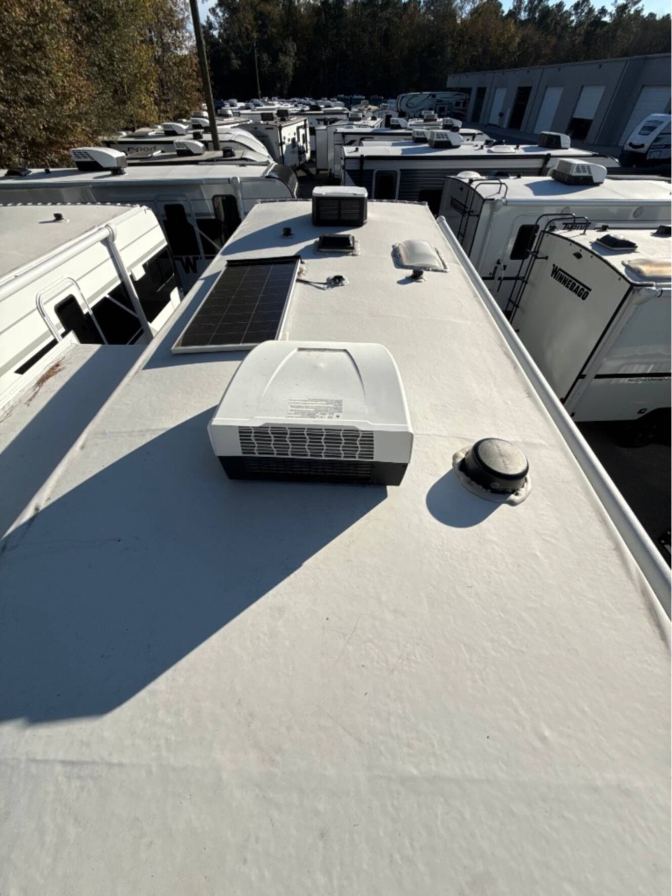 A photo of this 2026 Winnebago Thrive 25RLS