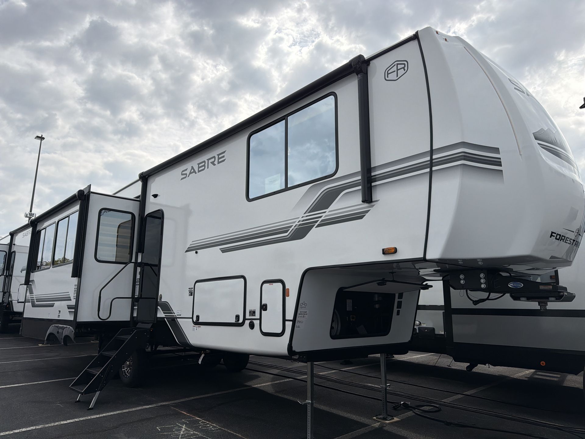 2027 Forest River Sabre 32RL in manheim PA