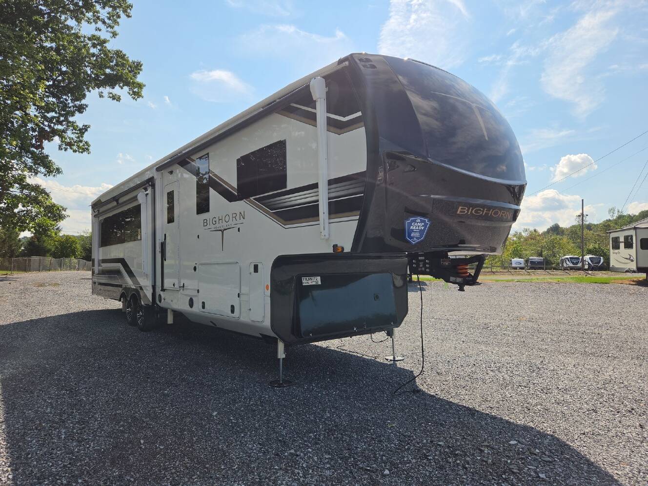 A photo of this 2026 Heartland Bighorn 38RE