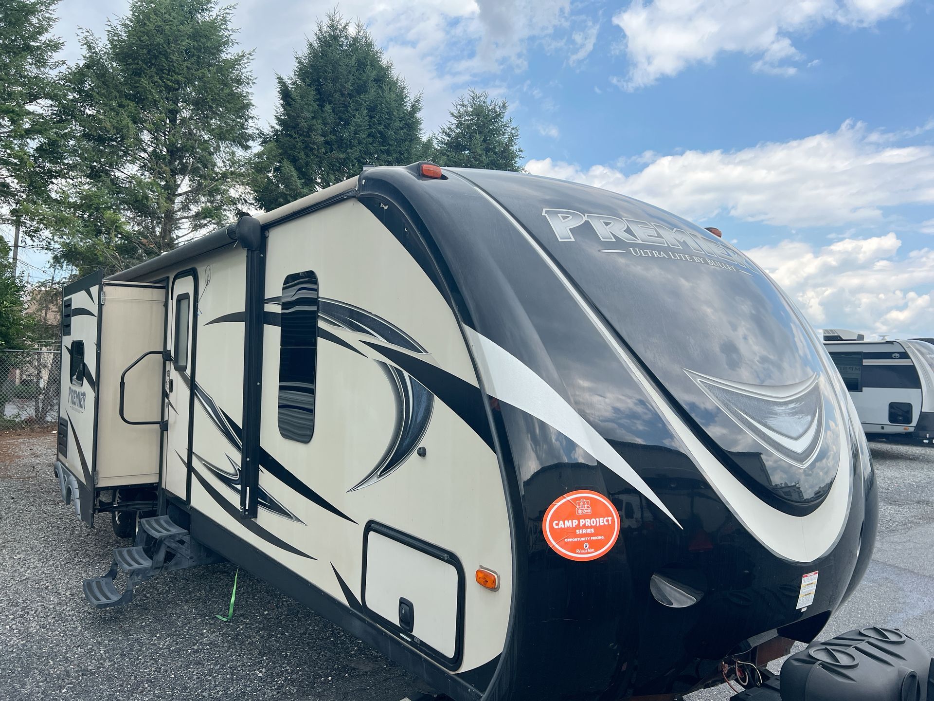 2017 Keystone Bullet Premier 34BHPR in bath PA