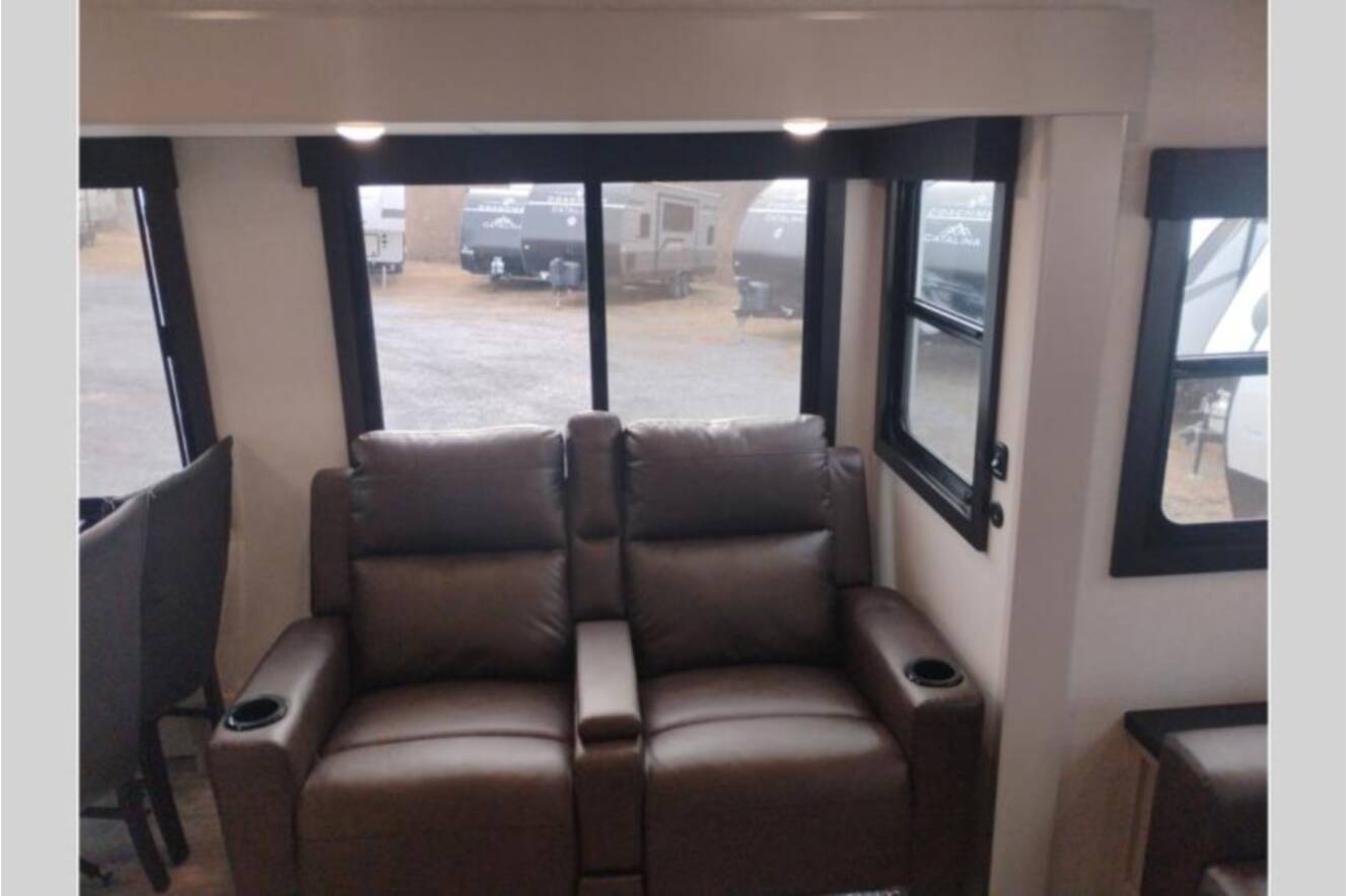A photo of this 2026 Heartland Sundance Ultra-Lite 29RLBS
