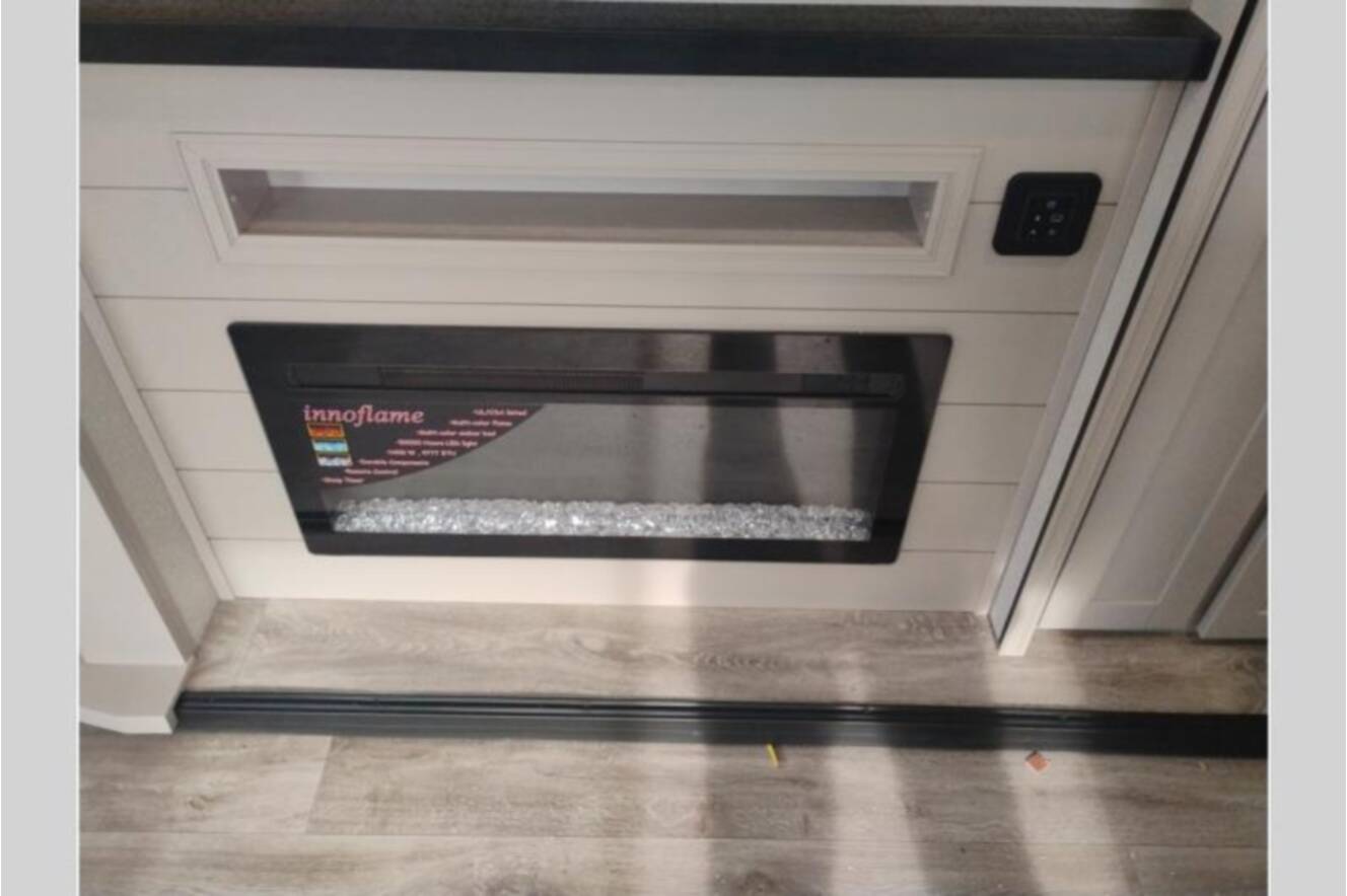 A photo of this 2026 Heartland Sundance Ultra-Lite 29RLBS