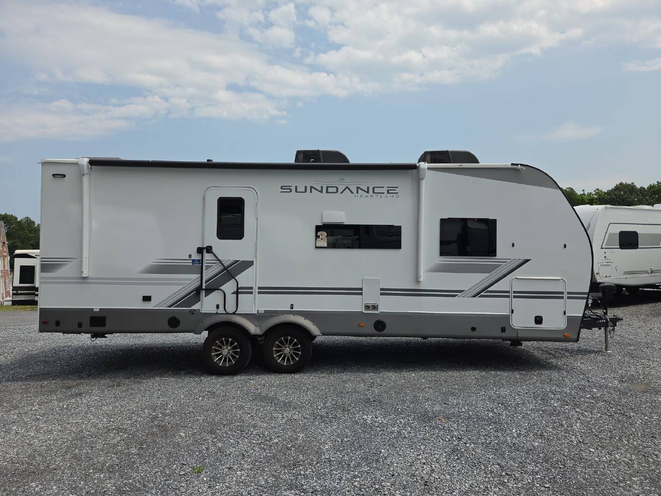 A photo of this 2026 Heartland Sundance Ultra-Lite 27RBSS