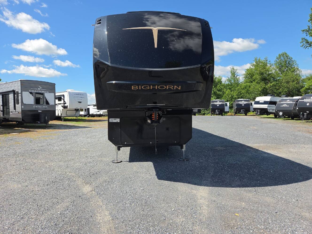 A photo of this 2026 Heartland Bighorn 37MD