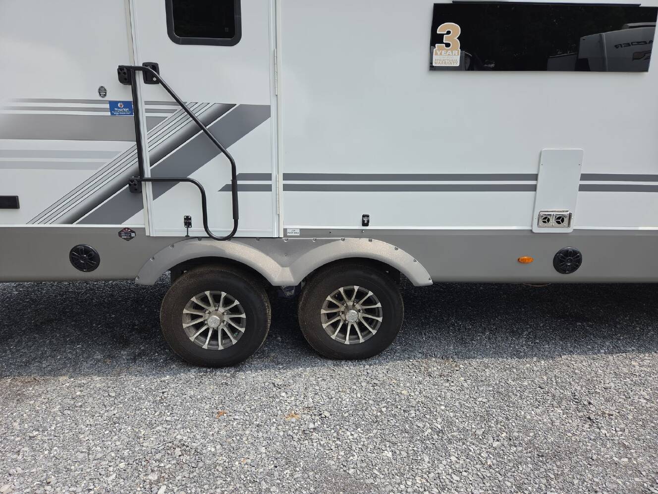 A photo of this 2026 Heartland Sundance Ultra-Lite 27RBSS