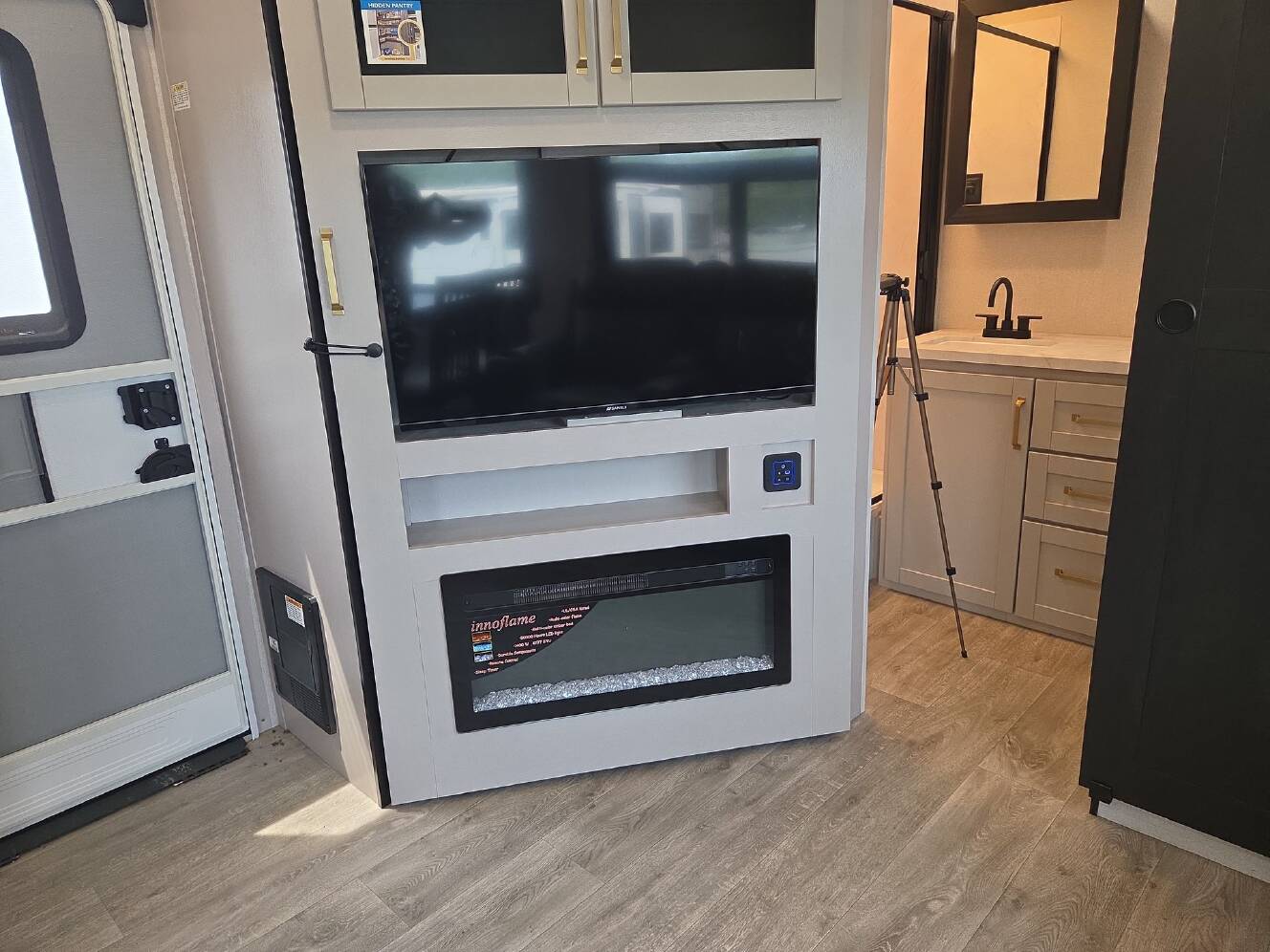 A photo of this 2026 Heartland Sundance Ultra-Lite 27RBSS