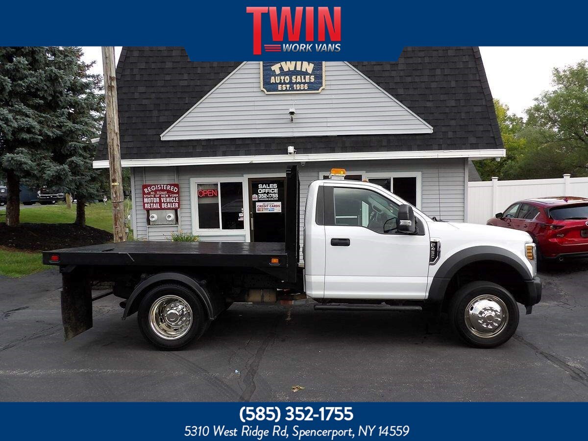 2018 FORD F450 in Spencerport, NY