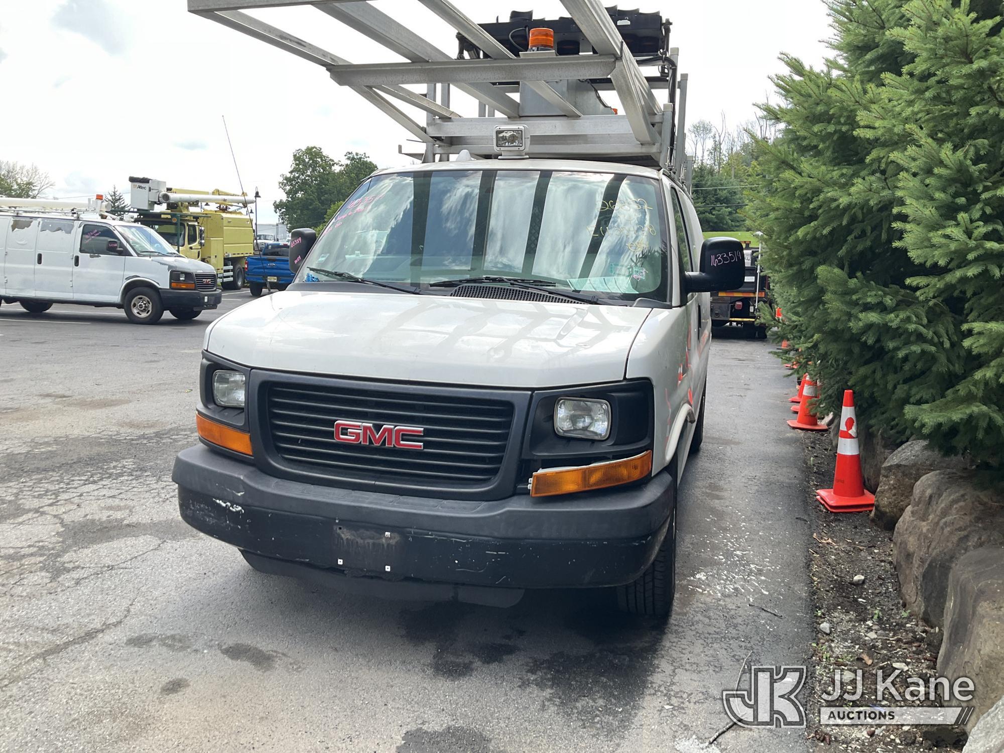 2014 GMC SAVANA in Branchville, NJ