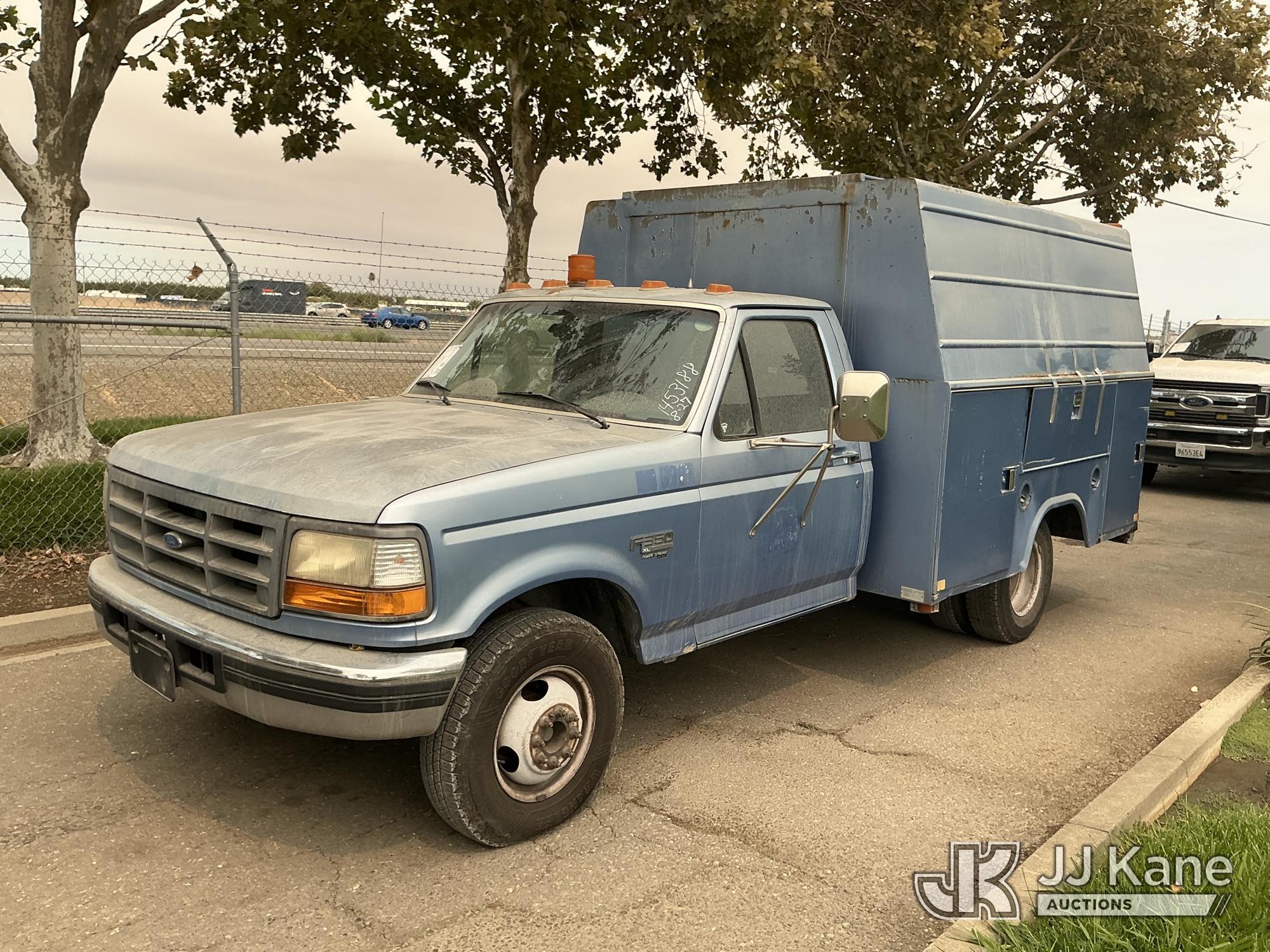 1997 FORD F350 in Dixon, CA