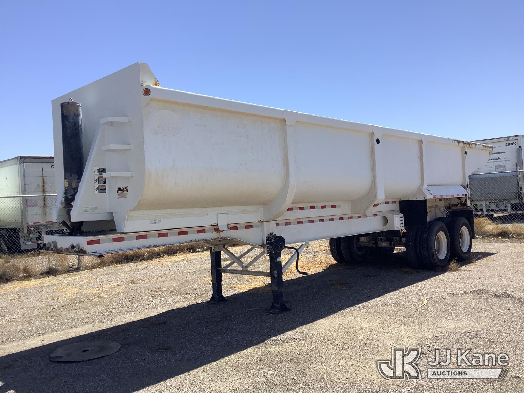 2015 Premier Trailers Inc Trailer in Phoenix, AZ