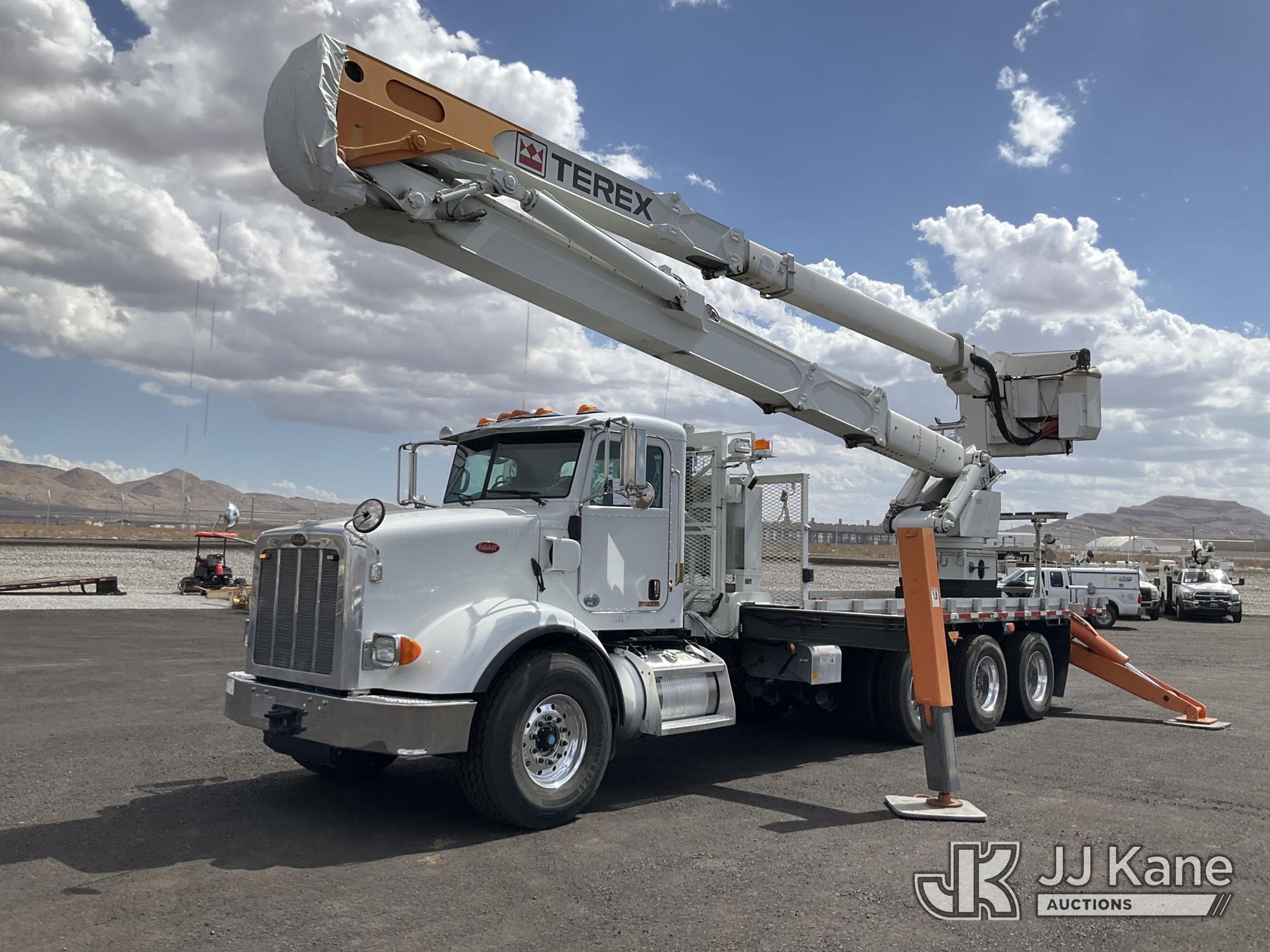 2010 PETERBILT 365 in Las Vegas, NV