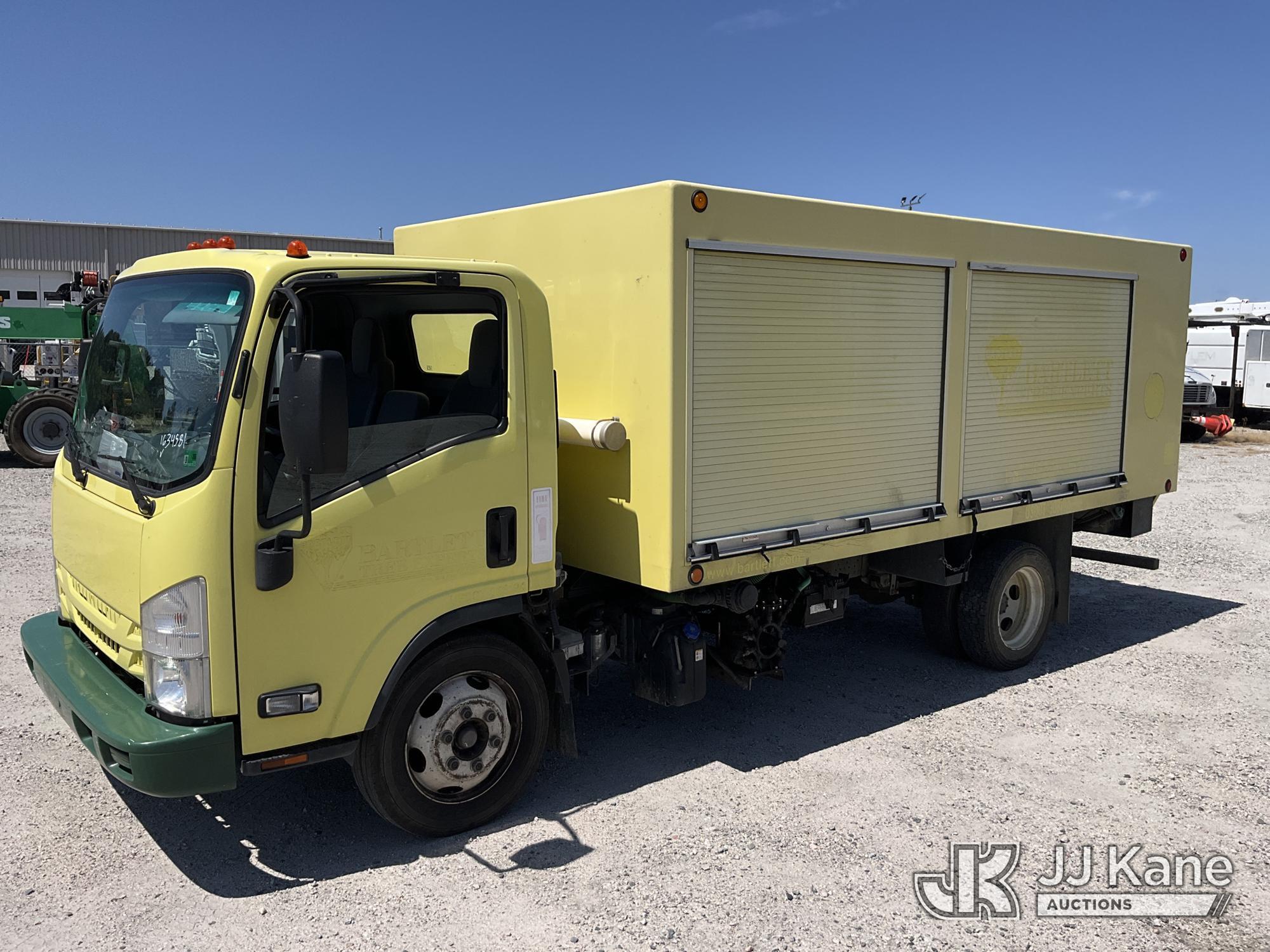 2017 ISUZU NRR in Chester, VA