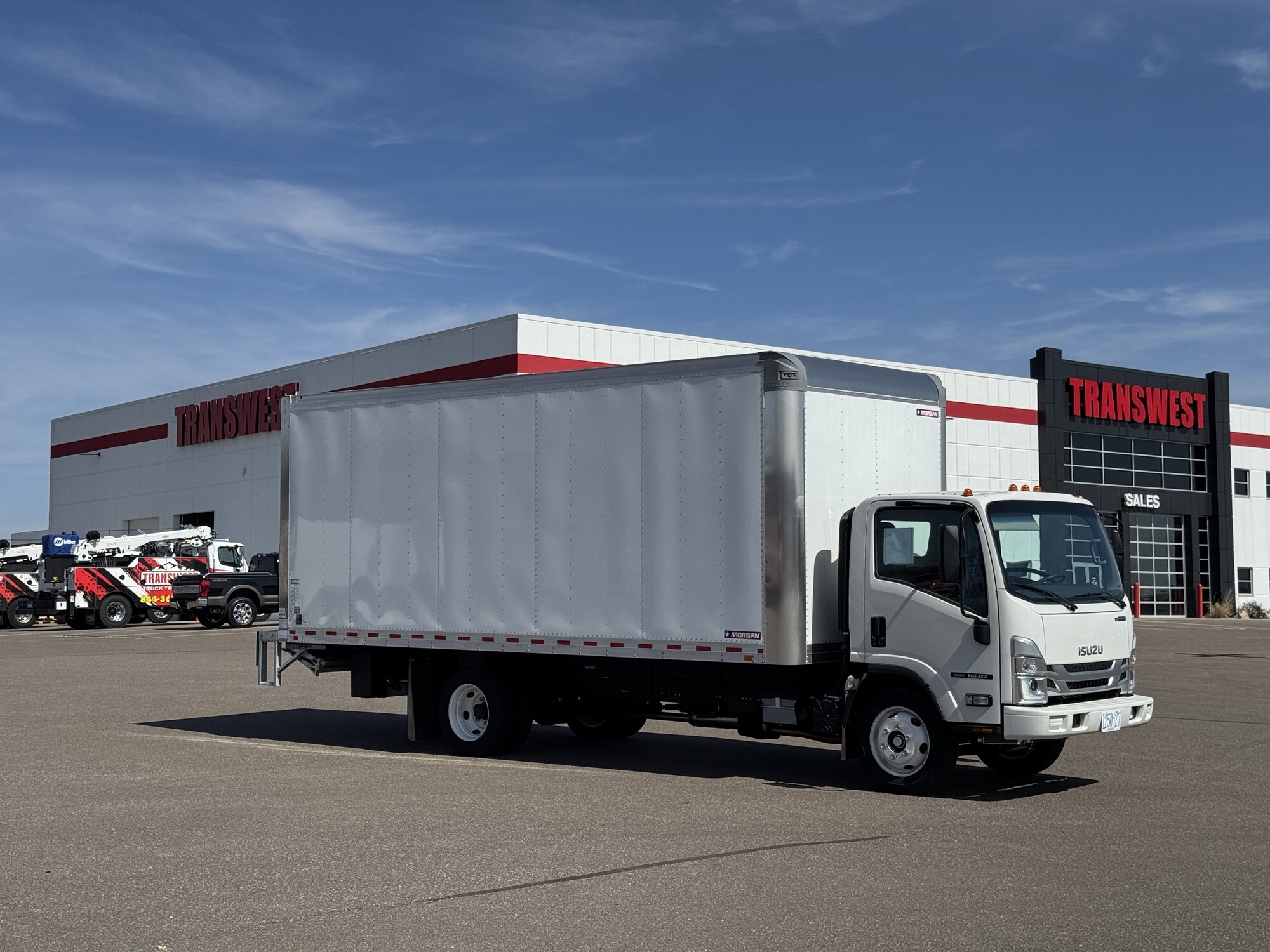 2025 ISUZU NRR GAS in Saint Michael, MN