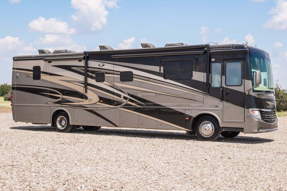 2016 Newmar Ventana LE 4037 in alvarado TX