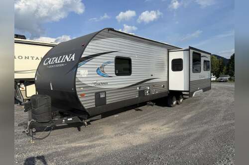 2018 Coachmen Catalina Legacy Edition 293RLDS in mill hall PA