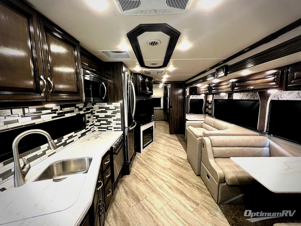 2020 Fleetwood Bounder 33C in mims FL
