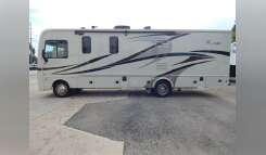 2017 Fleetwood Flair 30P RV