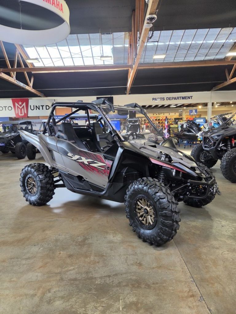 2024 Yamaha YXZ1000R SS XT-R in bellflower CA