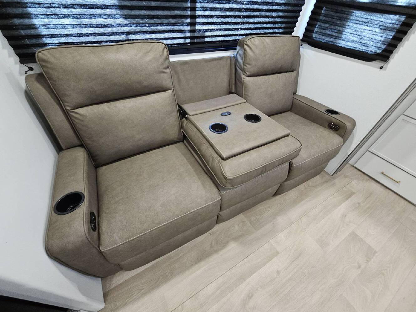 A photo of this 2026 Grand Design Transcend 285RKT
