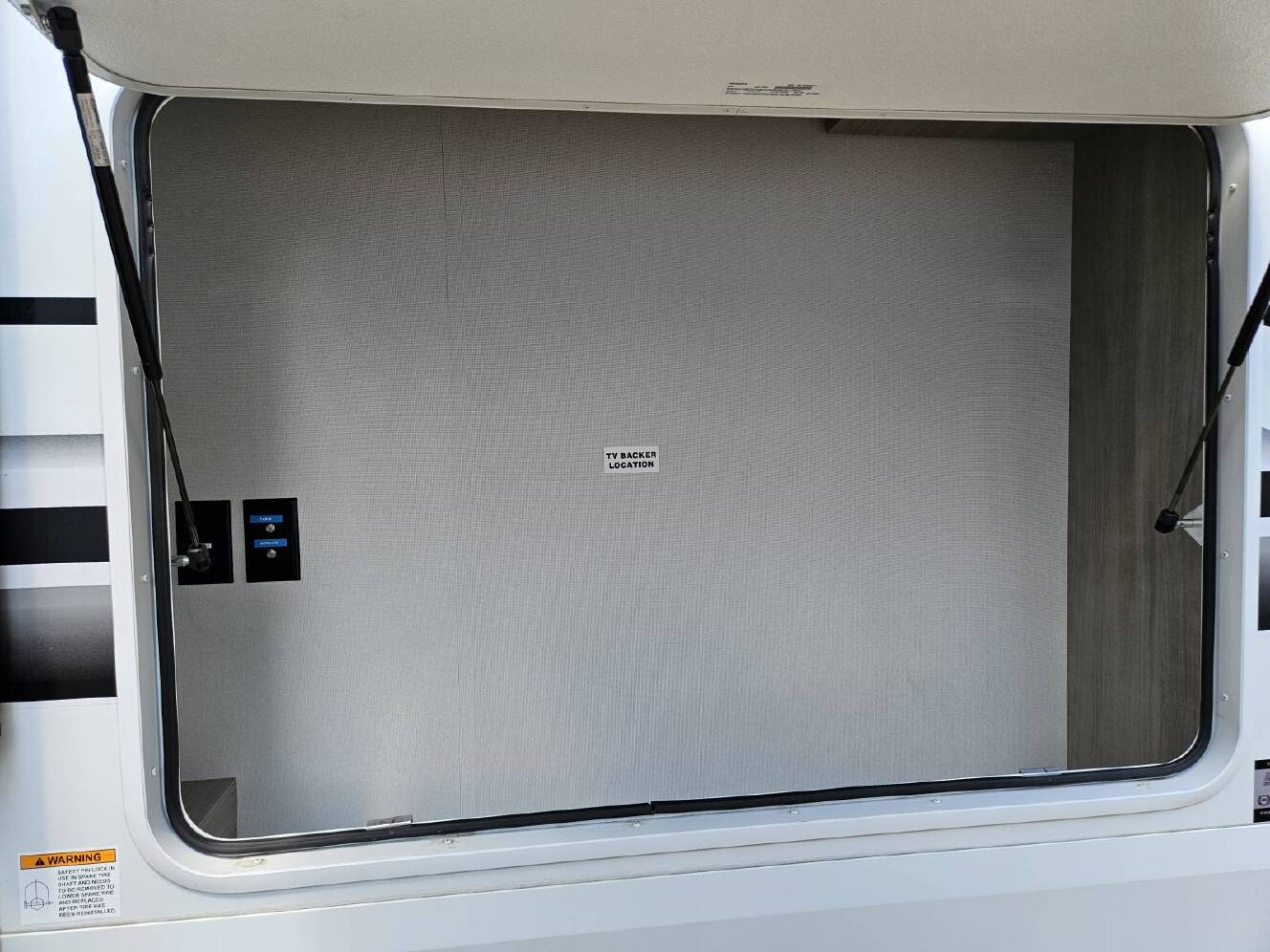 A photo of this 2026 Grand Design Influence 3203GK