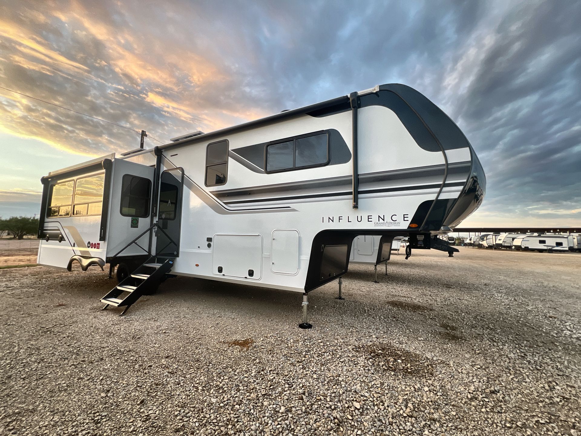 2027 Grand Design Influence 3003RL in abilene TX