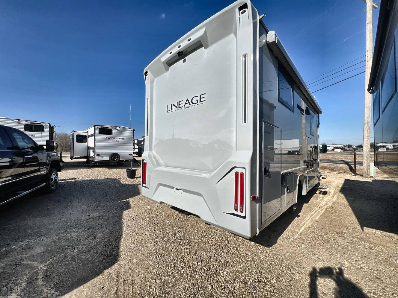 A photo of this 2026 Grand Design Lineage Series M 25TK