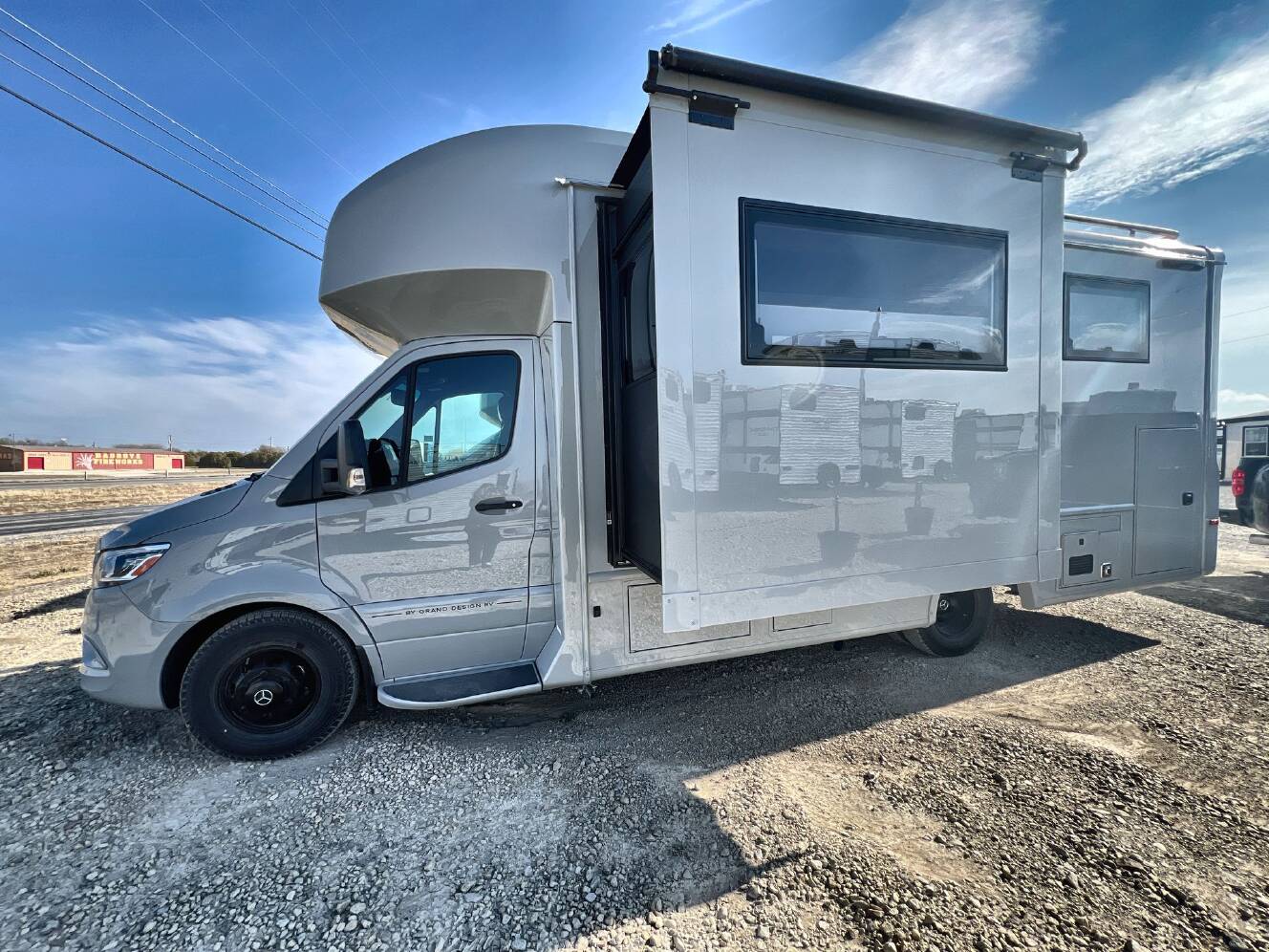 A photo of this 2026 Grand Design Lineage Series M 25TK