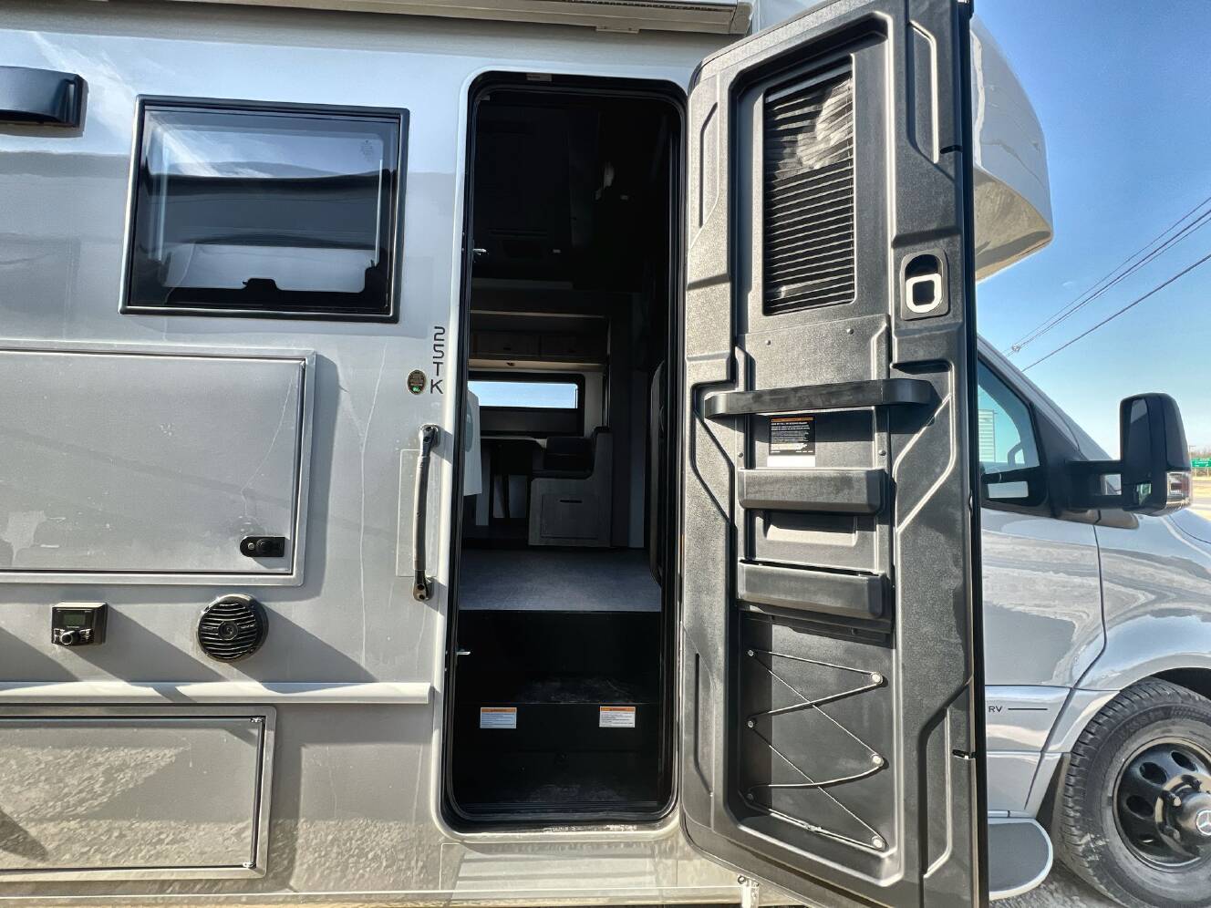 A photo of this 2026 Grand Design Lineage Series M 25TK