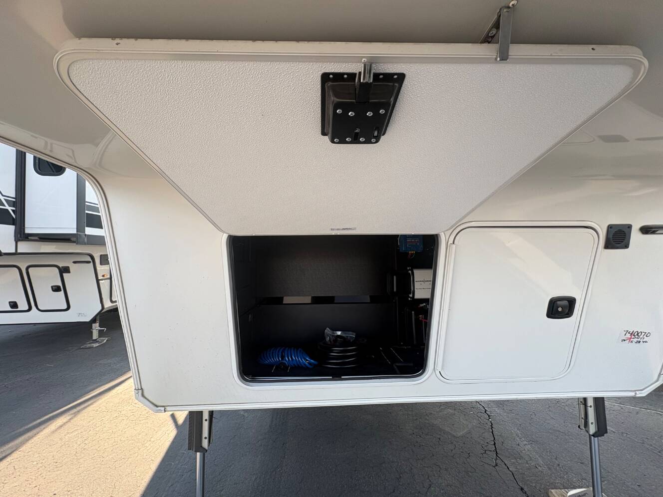 A photo of this 2027 Keystone Montana High Country 391TB