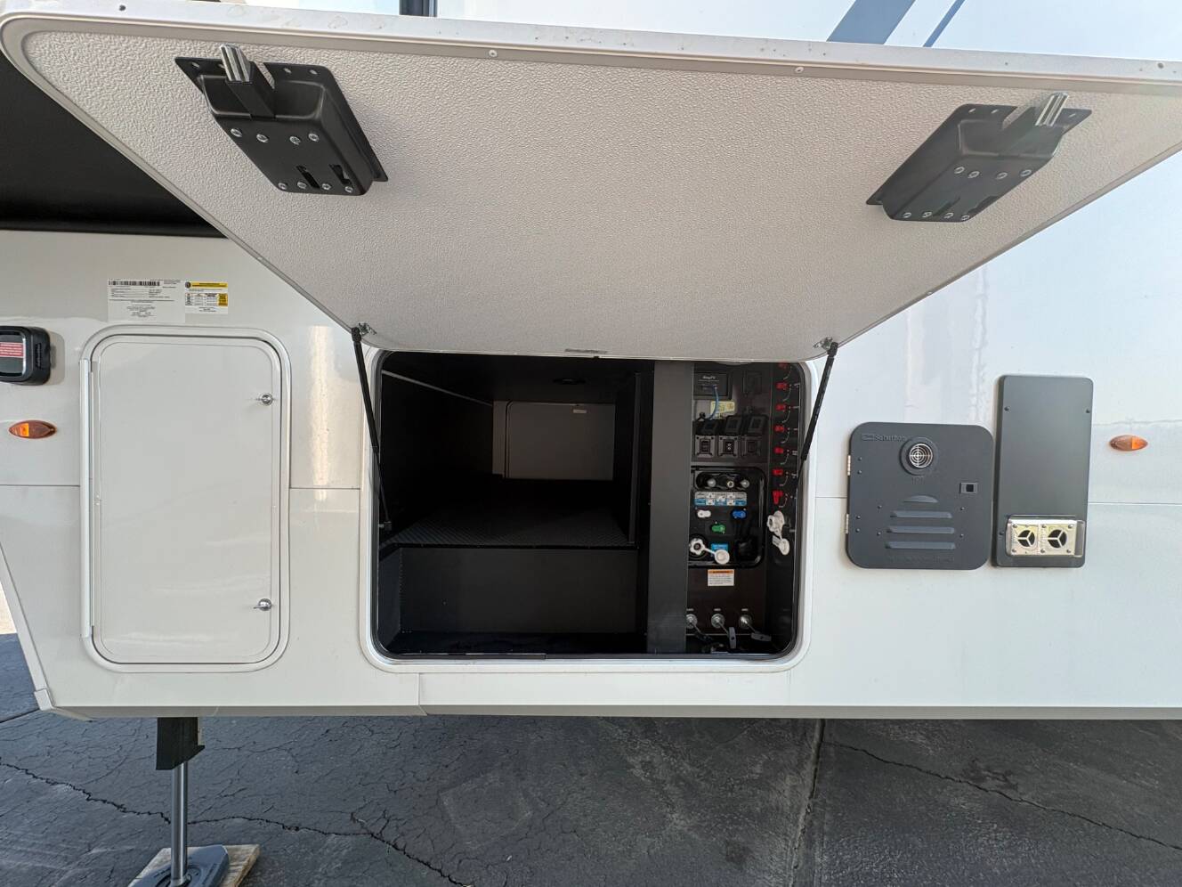 A photo of this 2027 Keystone Montana High Country 391TB