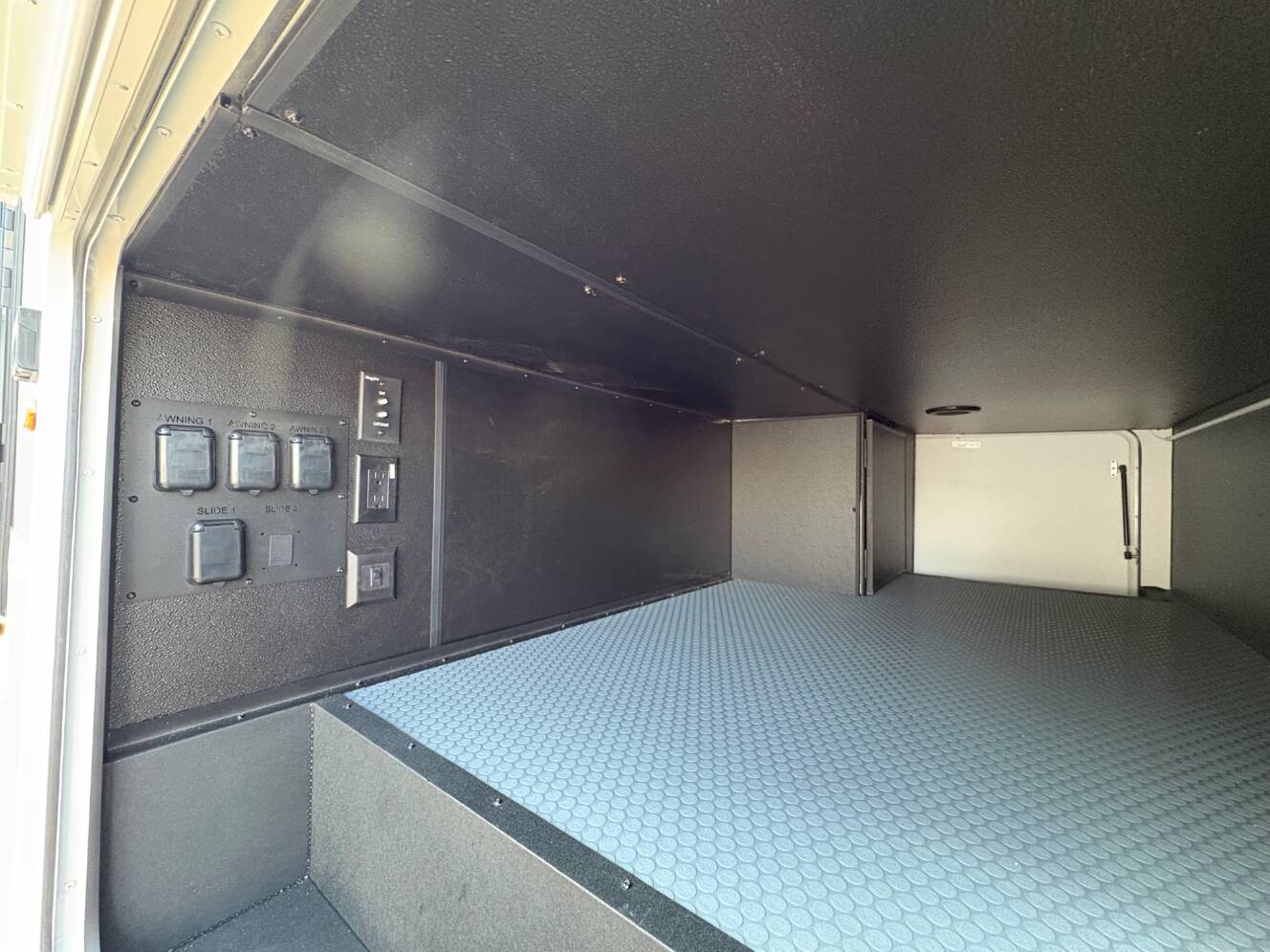 A photo of this 2027 Keystone Montana High Country 391TB