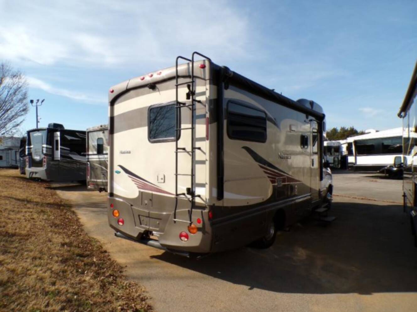 A photo of this 2015 Itasca Navion 24J