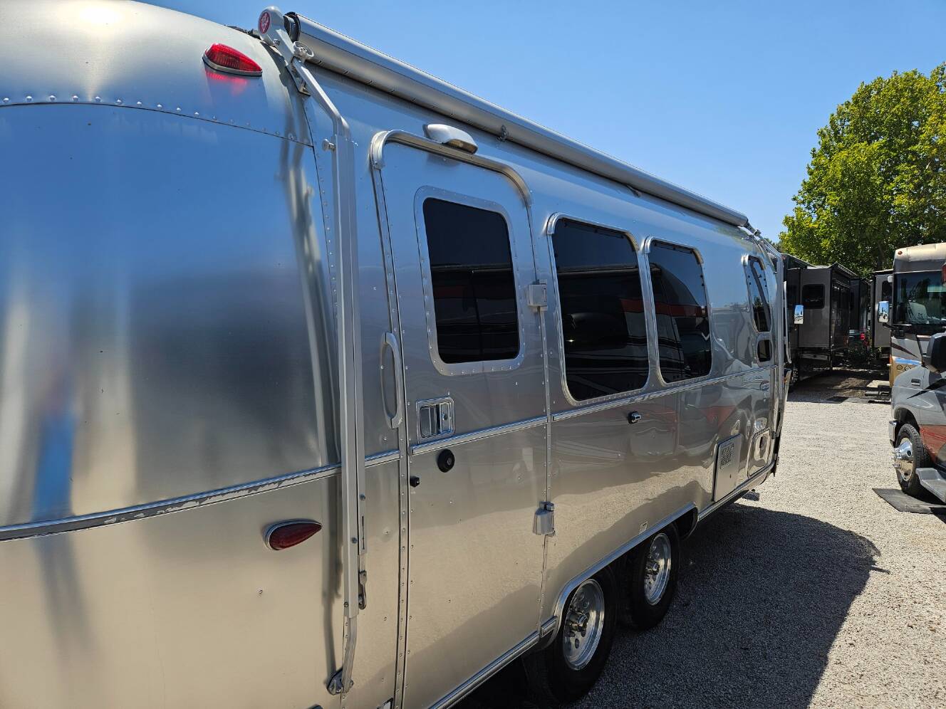 A photo of this 2016 Airstream International Serenity 23FB