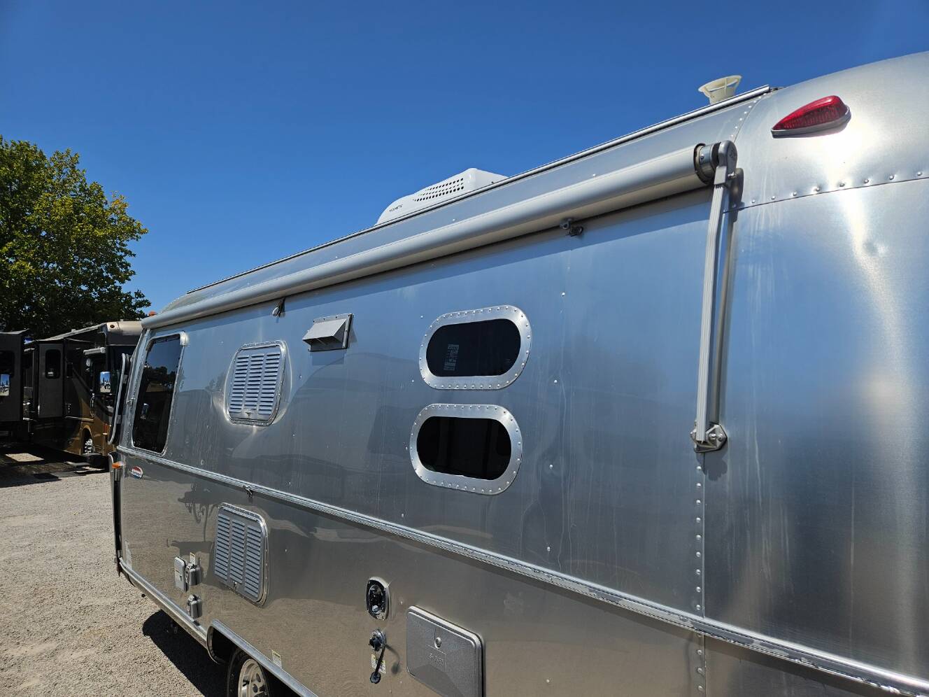 A photo of this 2016 Airstream International Serenity 23FB