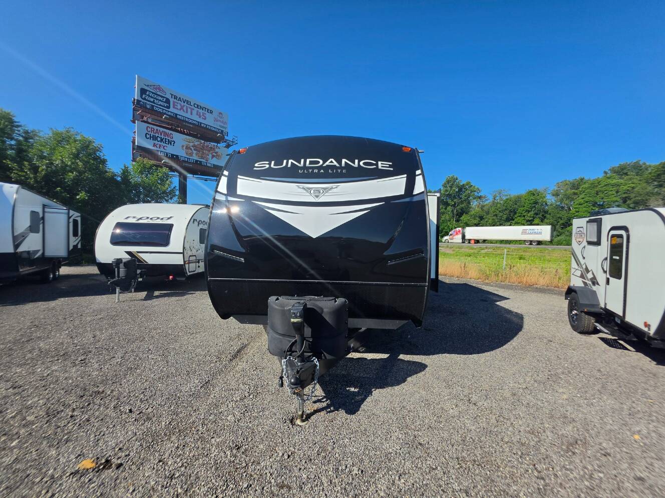 A photo of this 2022 Heartland Sundance Ultra Lite Series 255BH