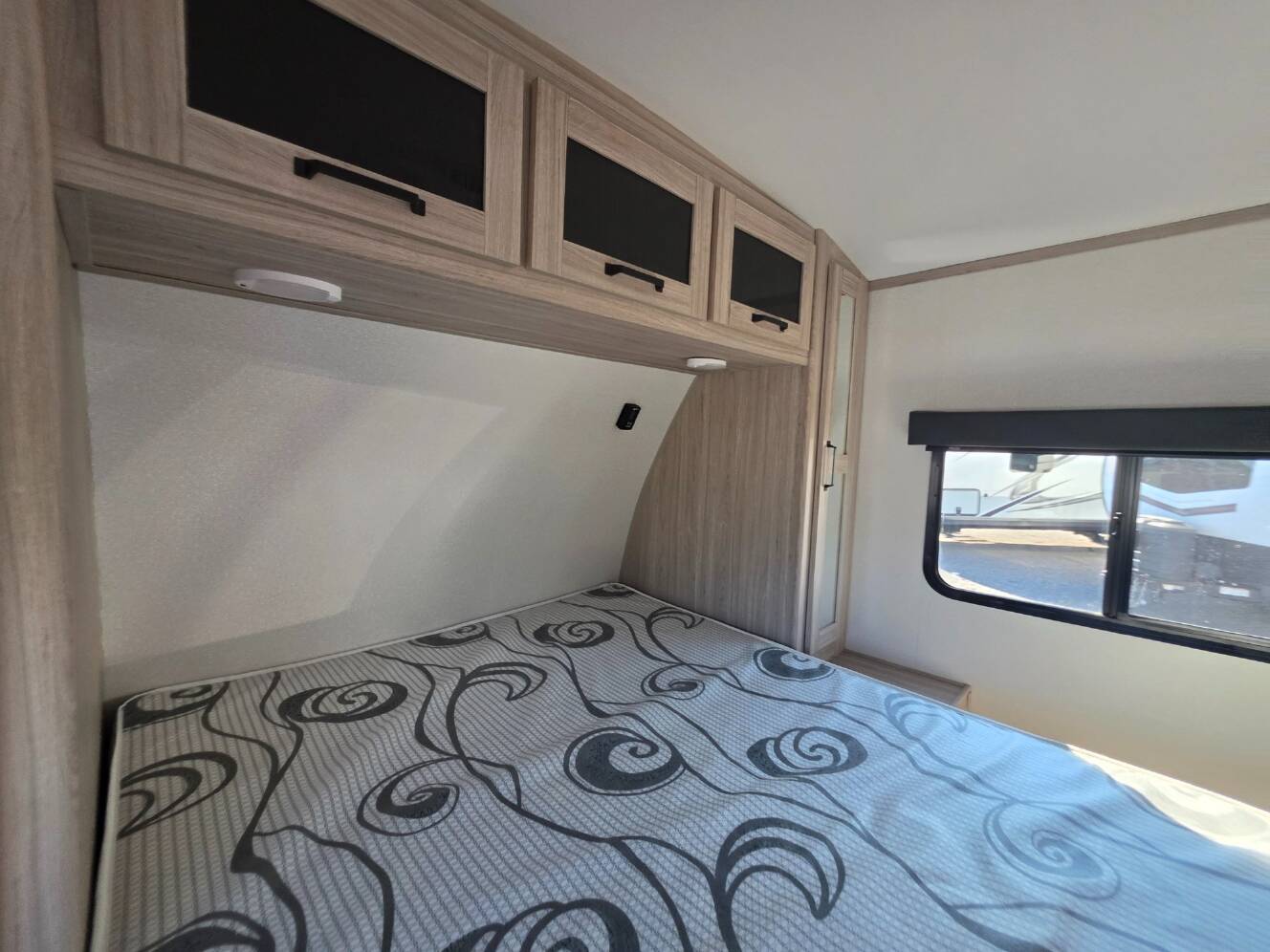 A photo of this 2022 Heartland Sundance Ultra Lite Series 255BH