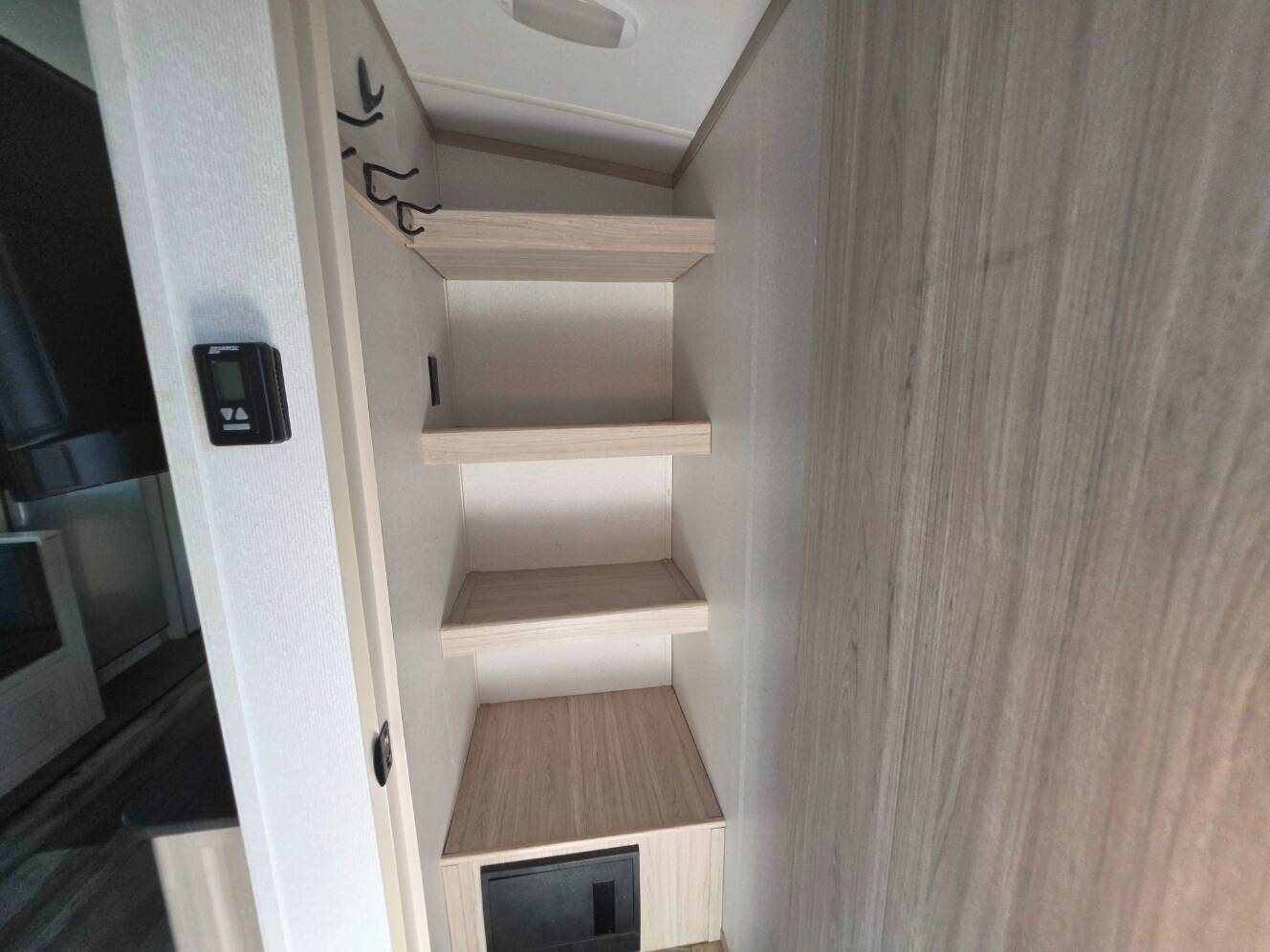 A photo of this 2022 Heartland Sundance Ultra Lite Series 255BH