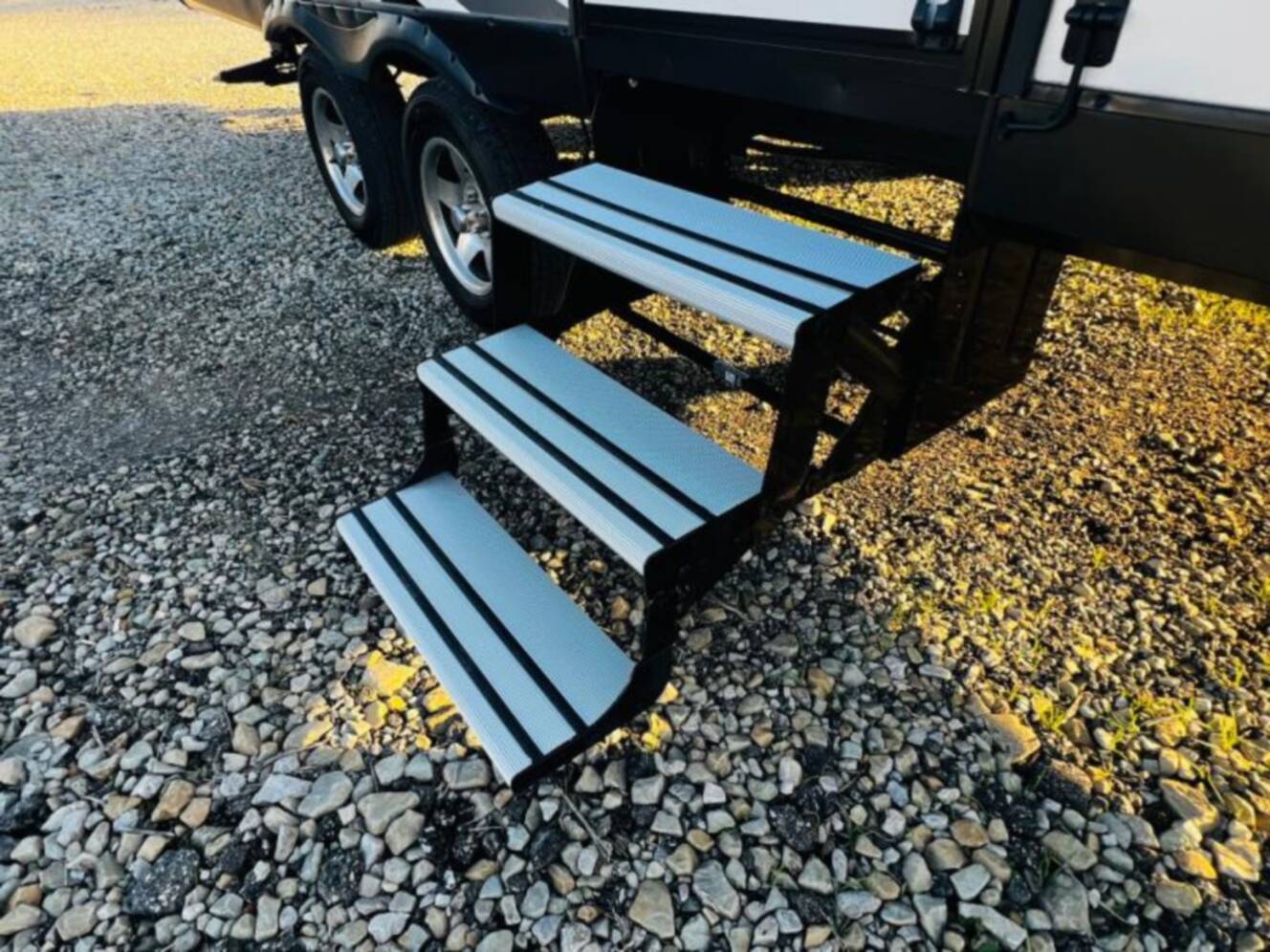 A photo of this 2024 Grand Design Imagine XLS 17MKE