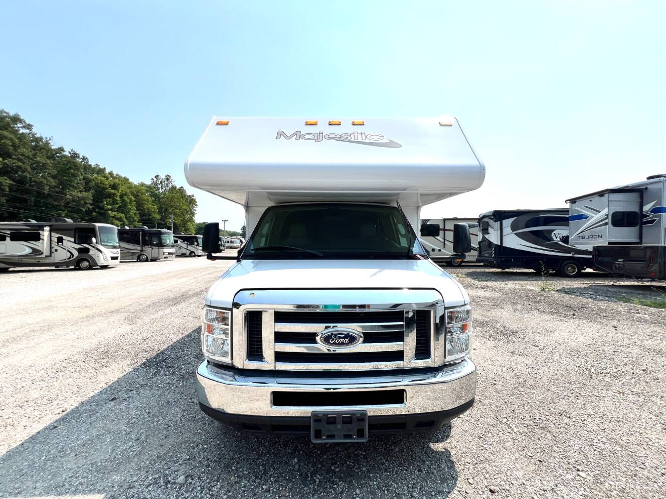 A photo of this 2019 Thor Motor Coach Majestic 28A