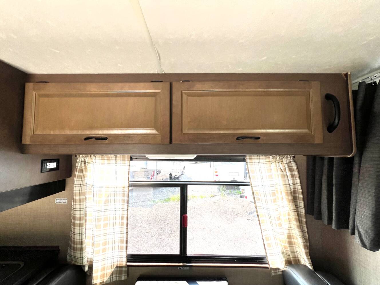 A photo of this 2019 Thor Motor Coach Majestic 28A