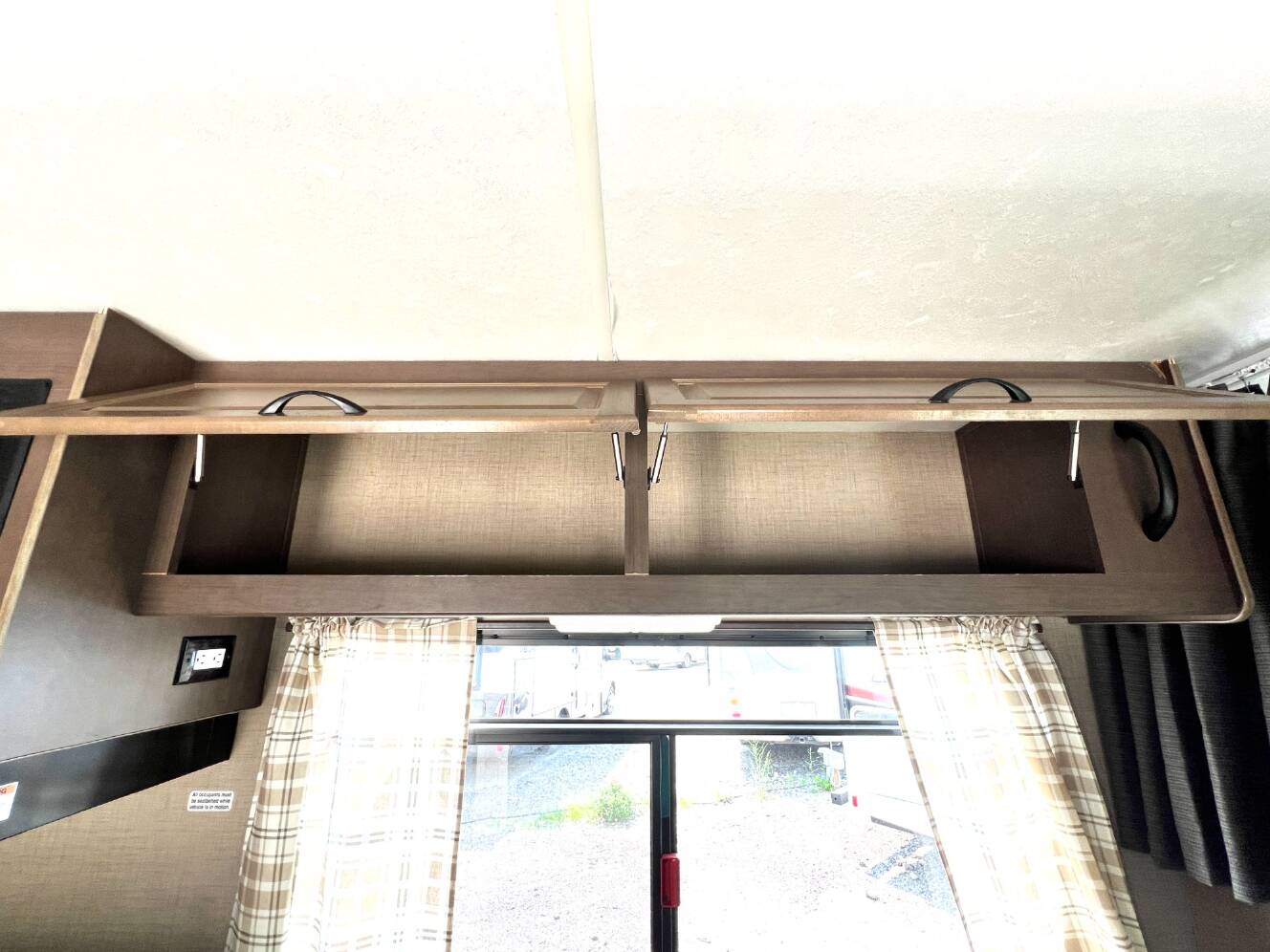 A photo of this 2019 Thor Motor Coach Majestic 28A