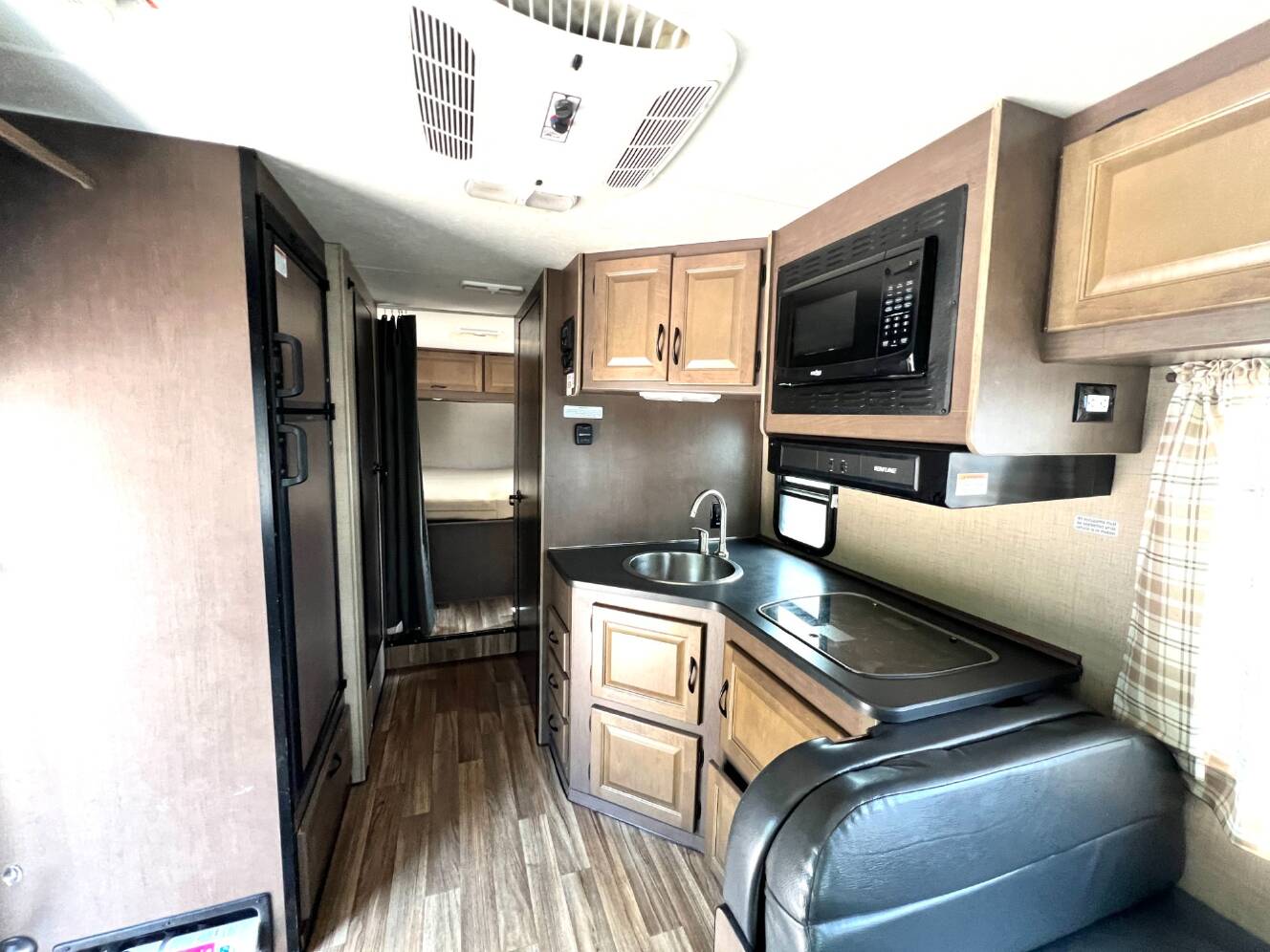 A photo of this 2019 Thor Motor Coach Majestic 28A