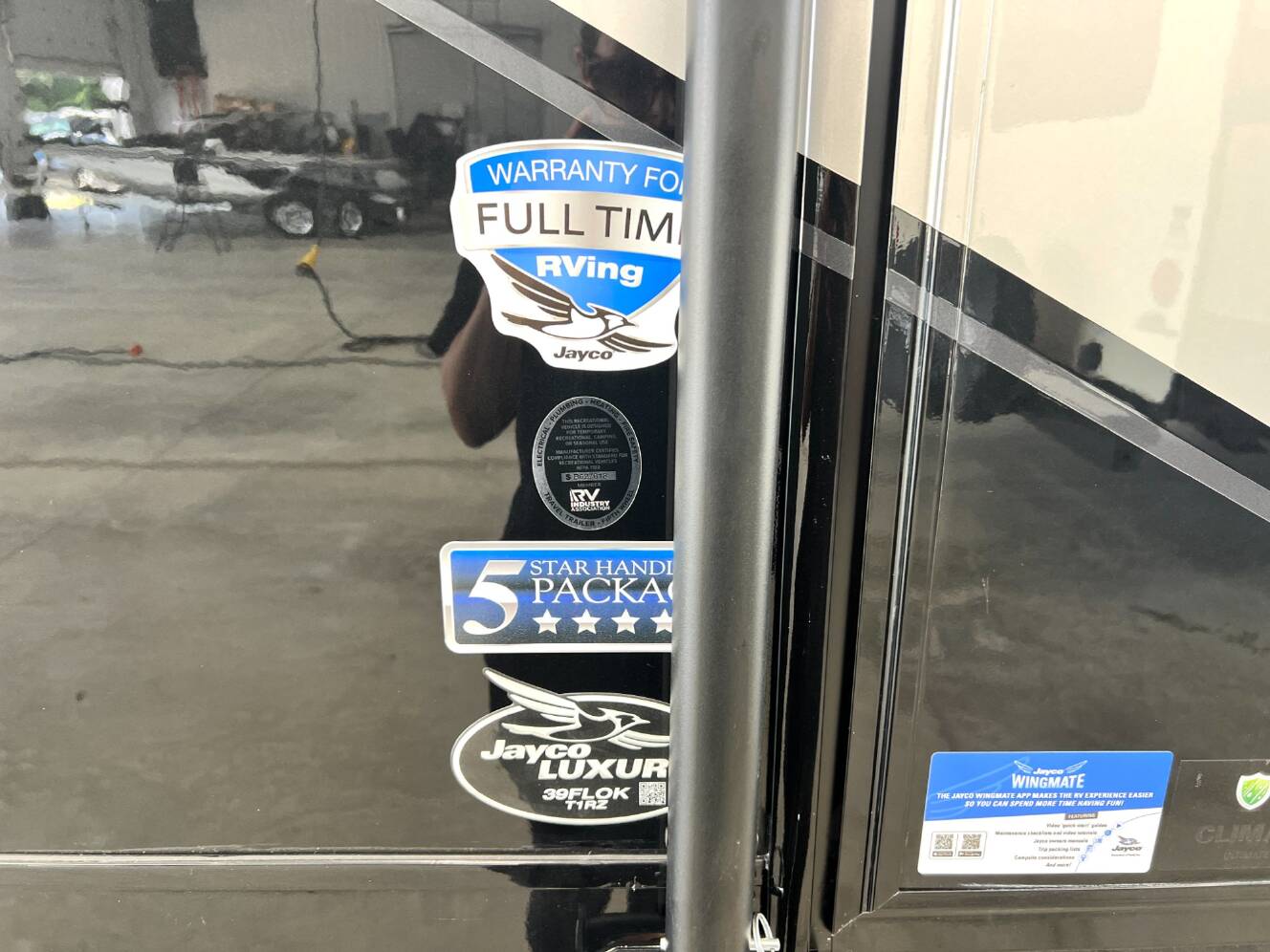 A photo of this 2026 Jayco Pinnacle 39FLOK