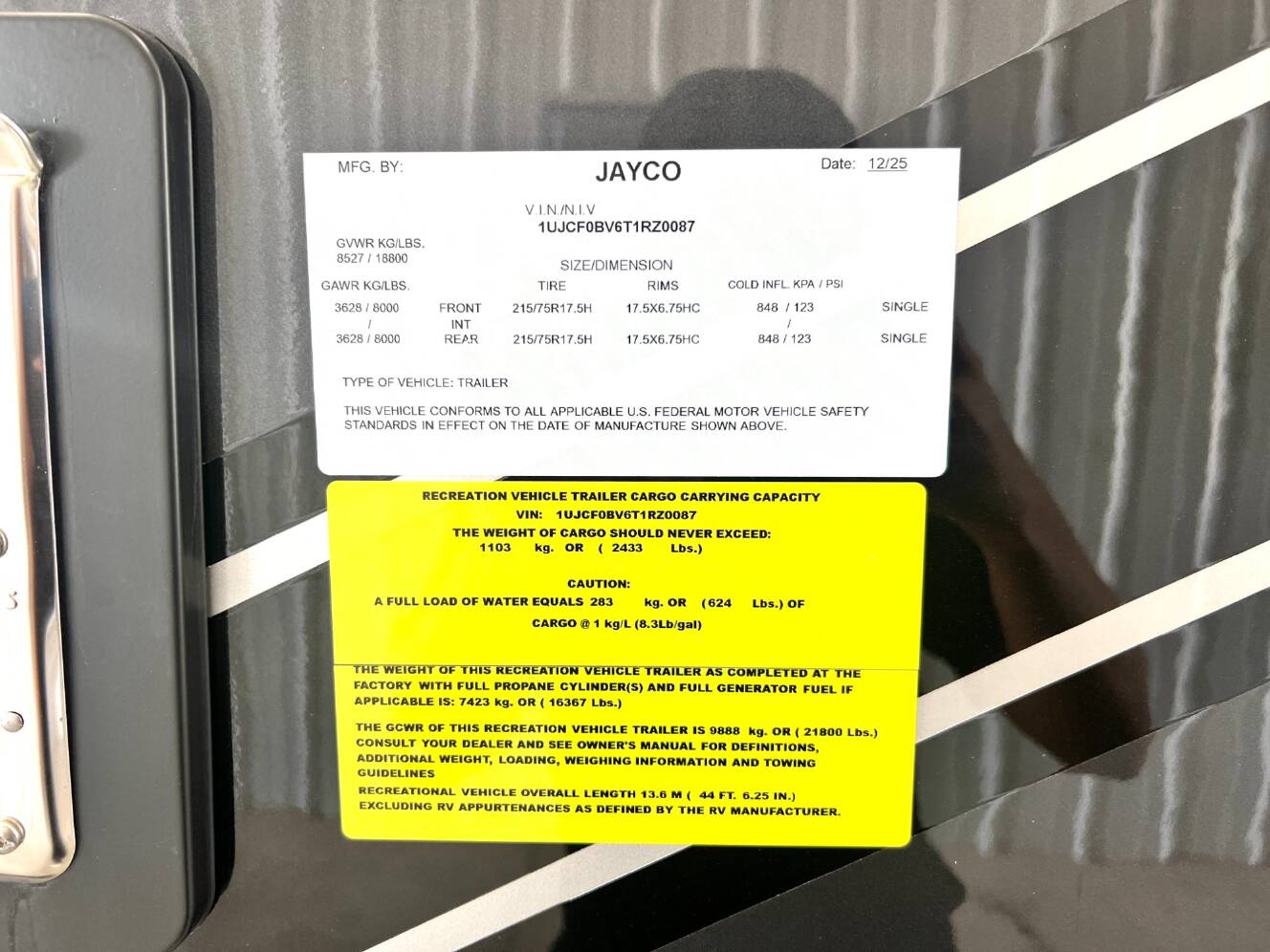 A photo of this 2026 Jayco Pinnacle 39FLOK