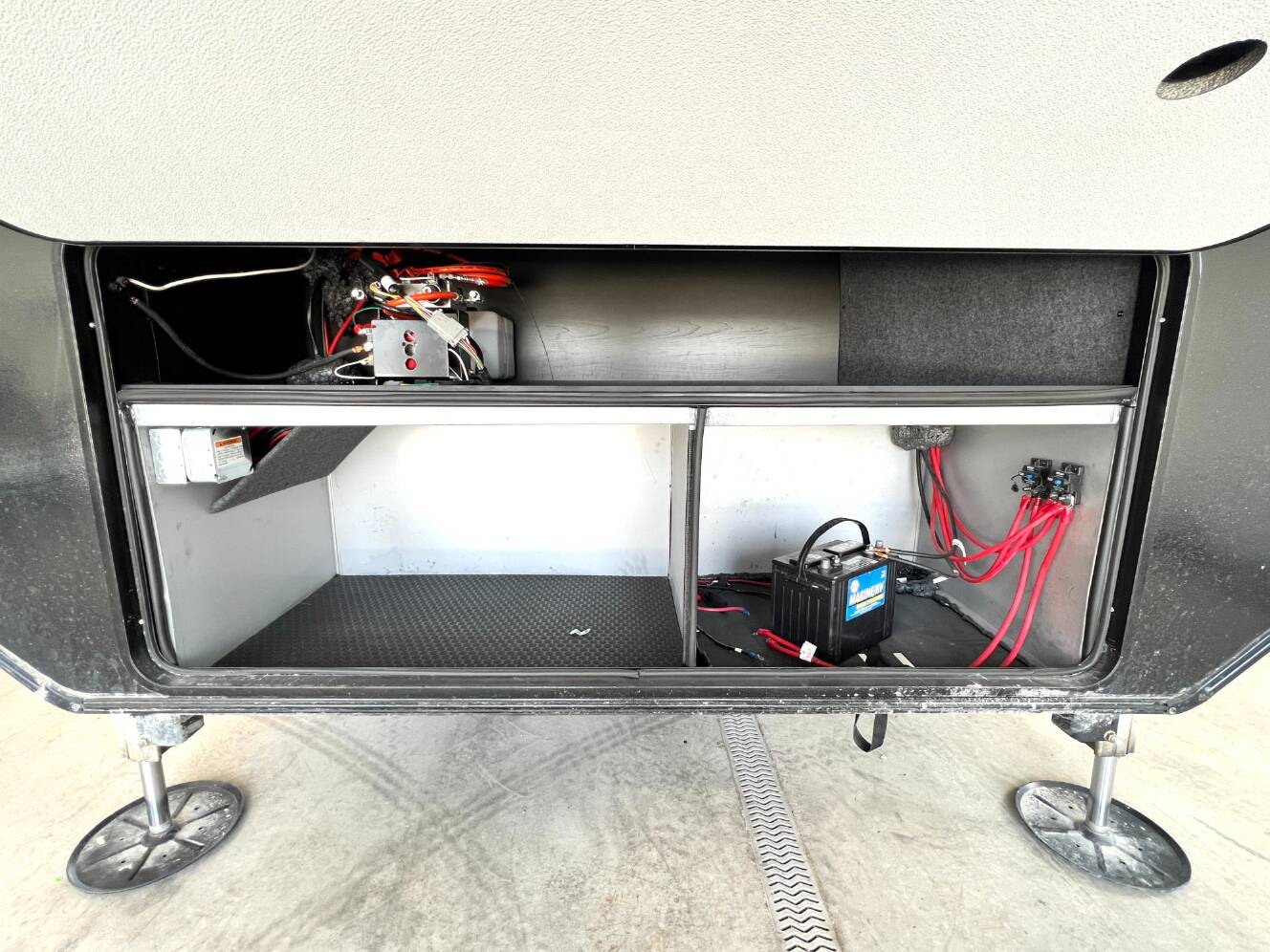 A photo of this 2026 Jayco Pinnacle 39FLOK