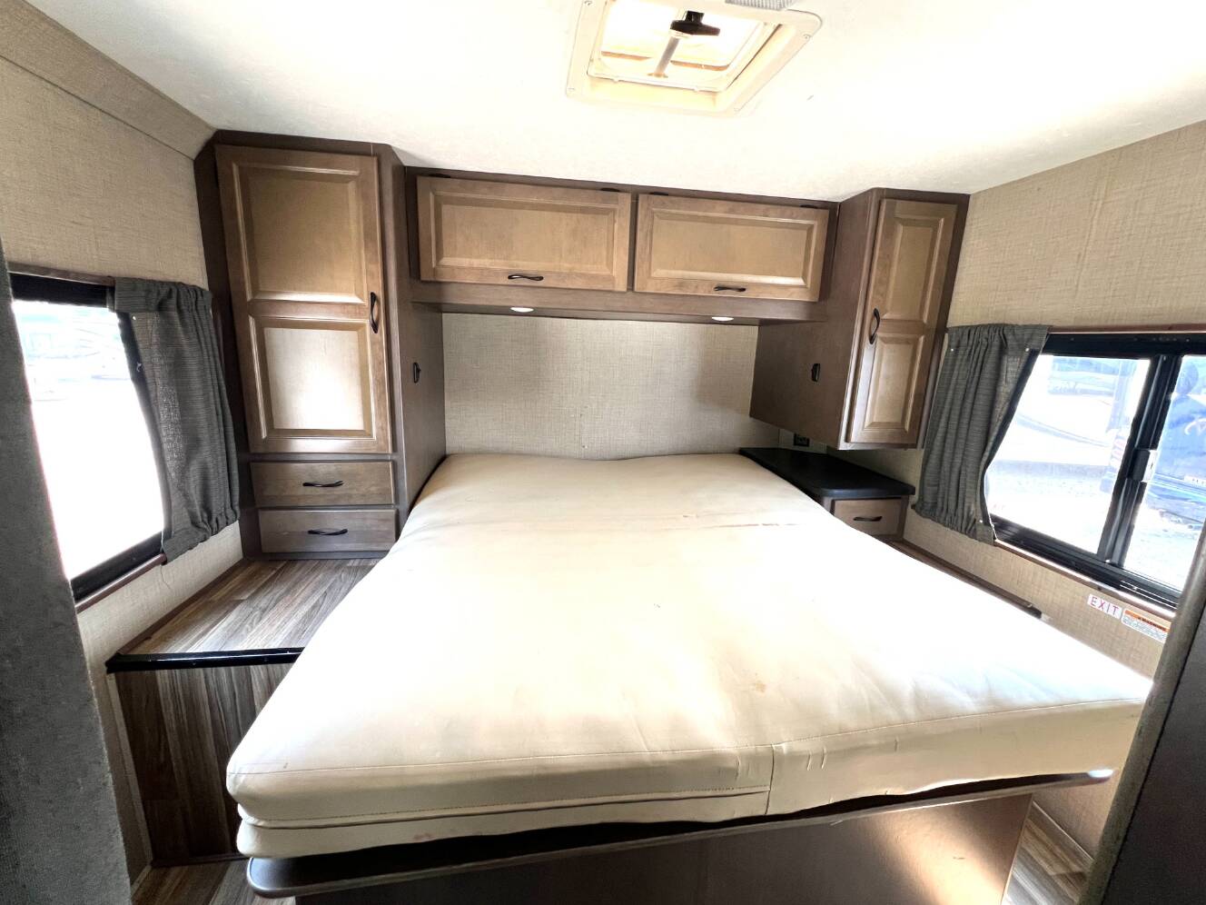 A photo of this 2019 Thor Motor Coach Majestic 28A