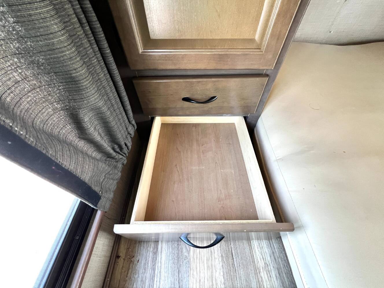 A photo of this 2019 Thor Motor Coach Majestic 28A
