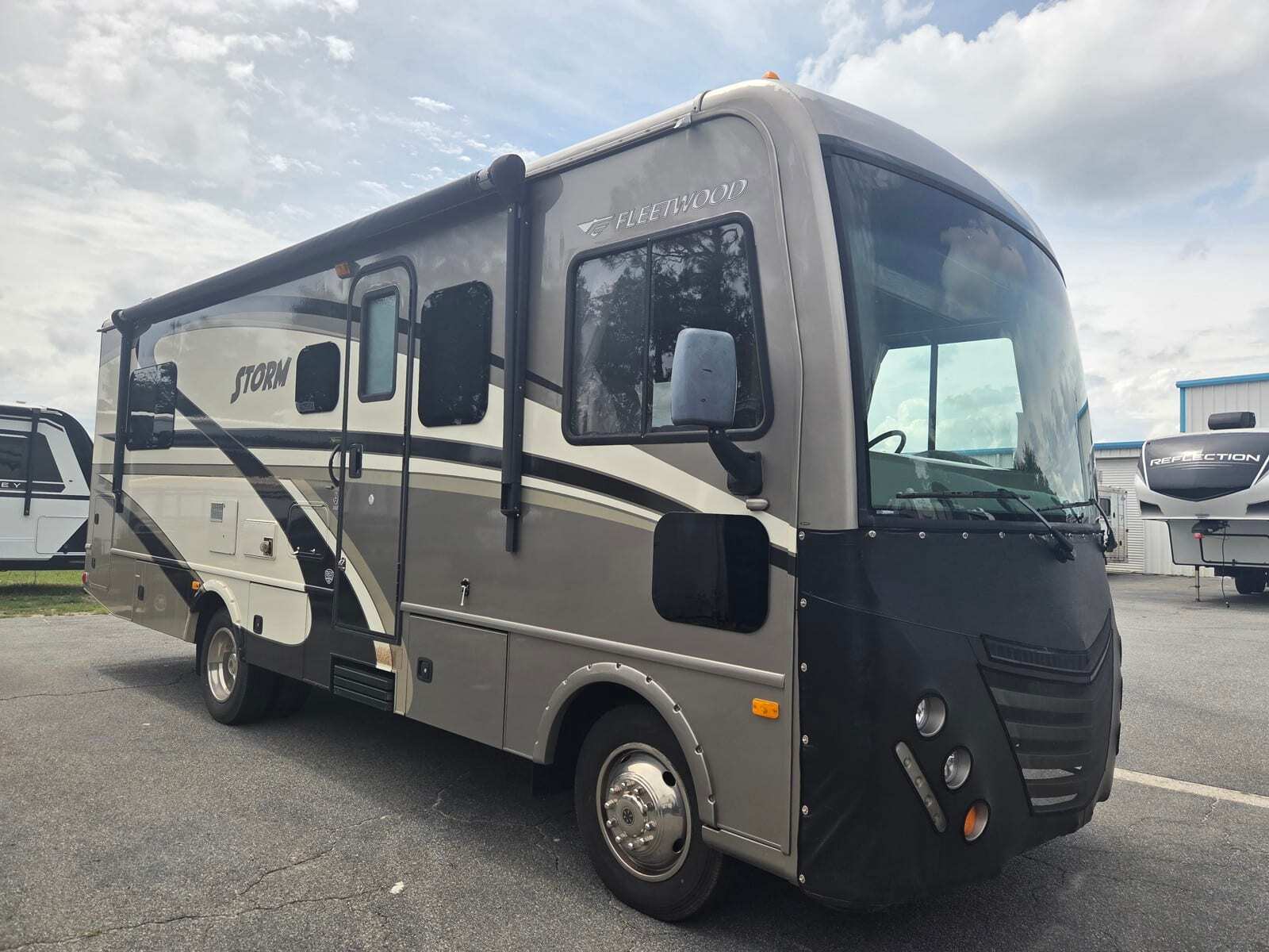 2016 Fleetwood Storm 26D in lake park GA