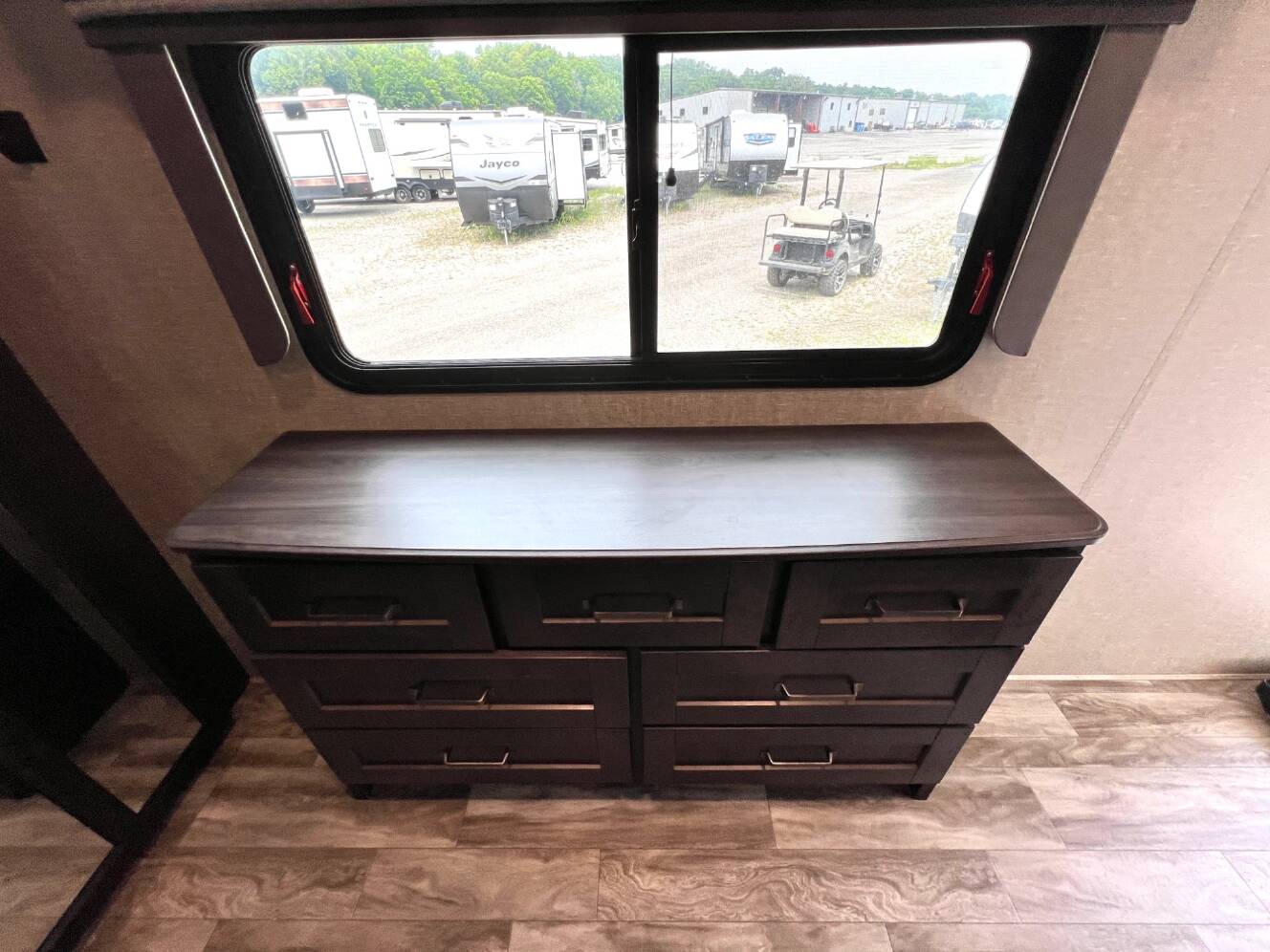 A photo of this 2022 Grand Design Reflection 315RLTS