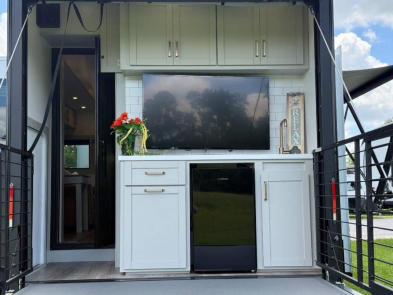 A photo of this 2026 Brinkley MODEL Z 3400